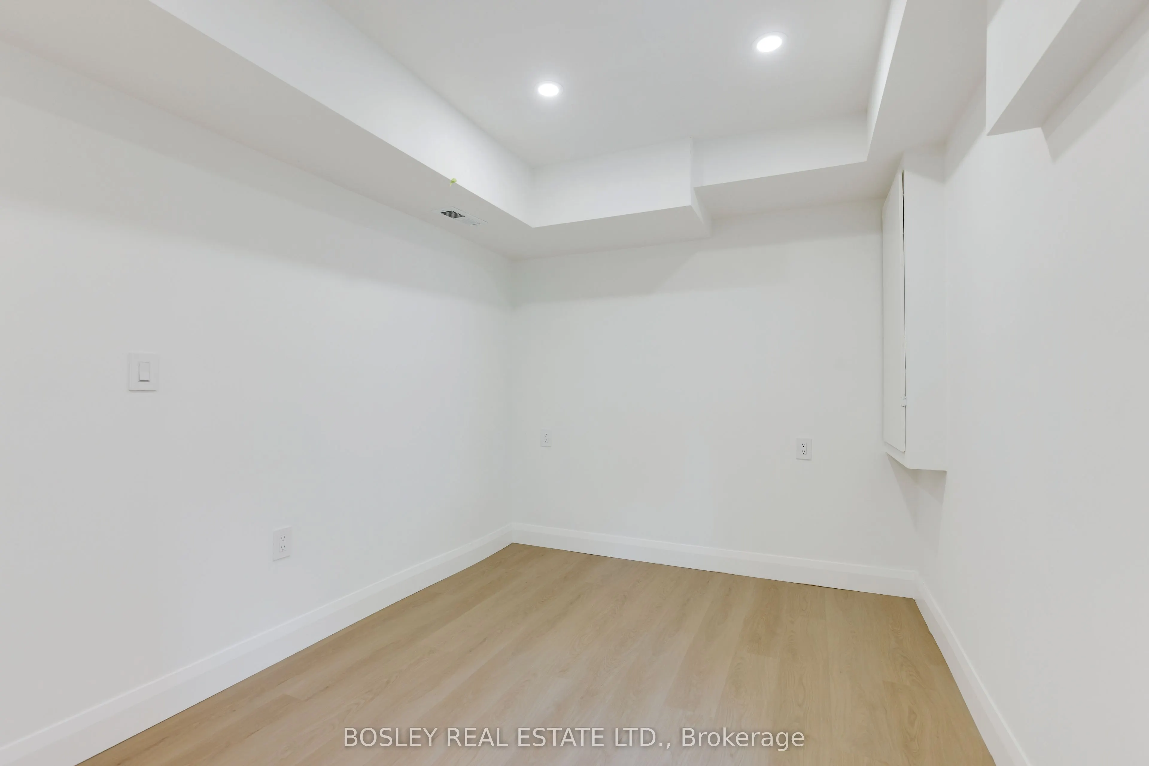 225 Gainsborough Road #B