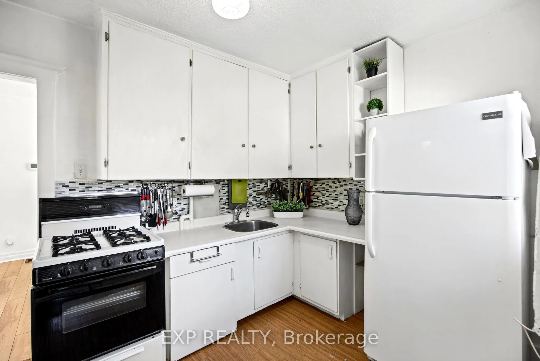 72 Newport Avenue