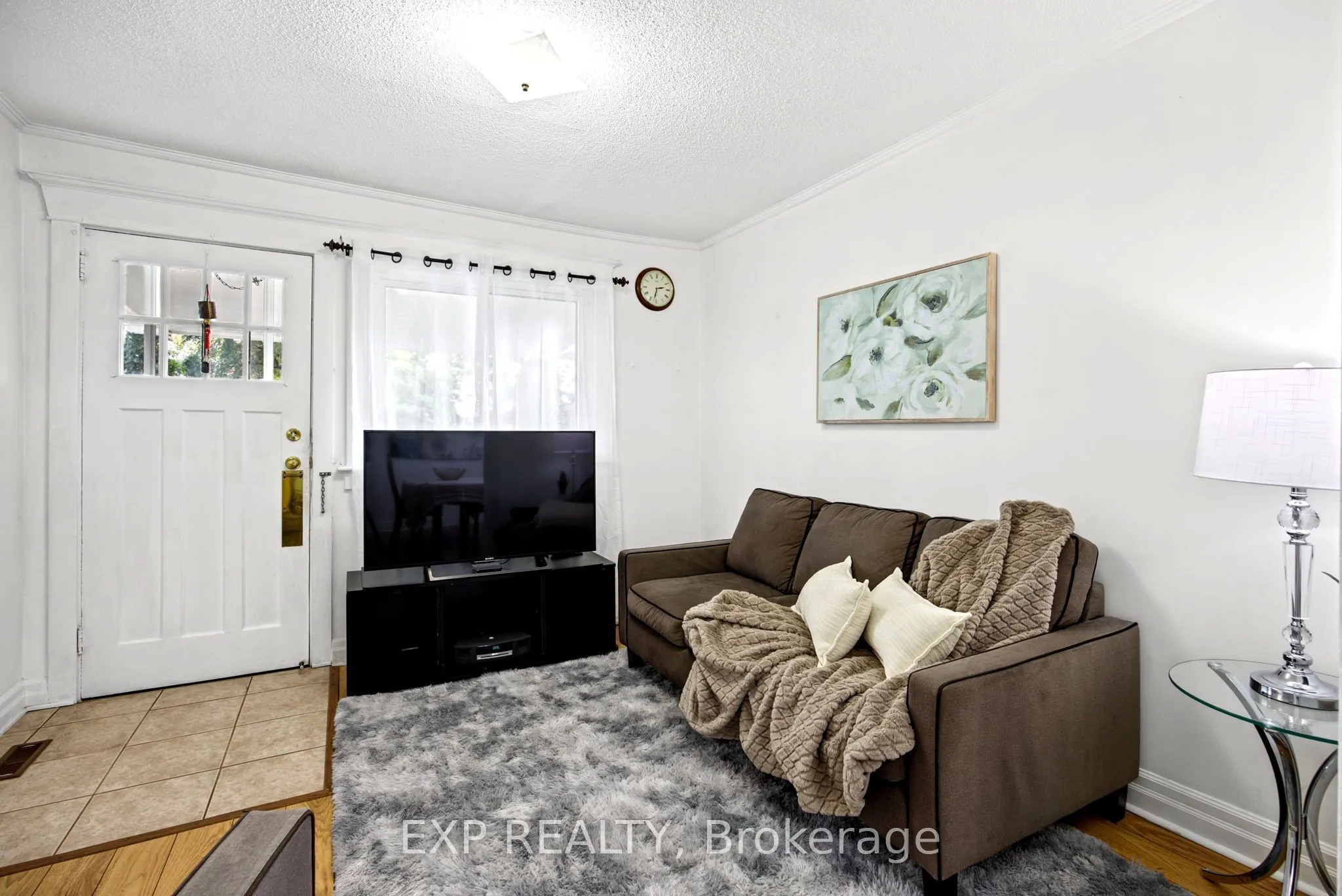 72 Newport Avenue