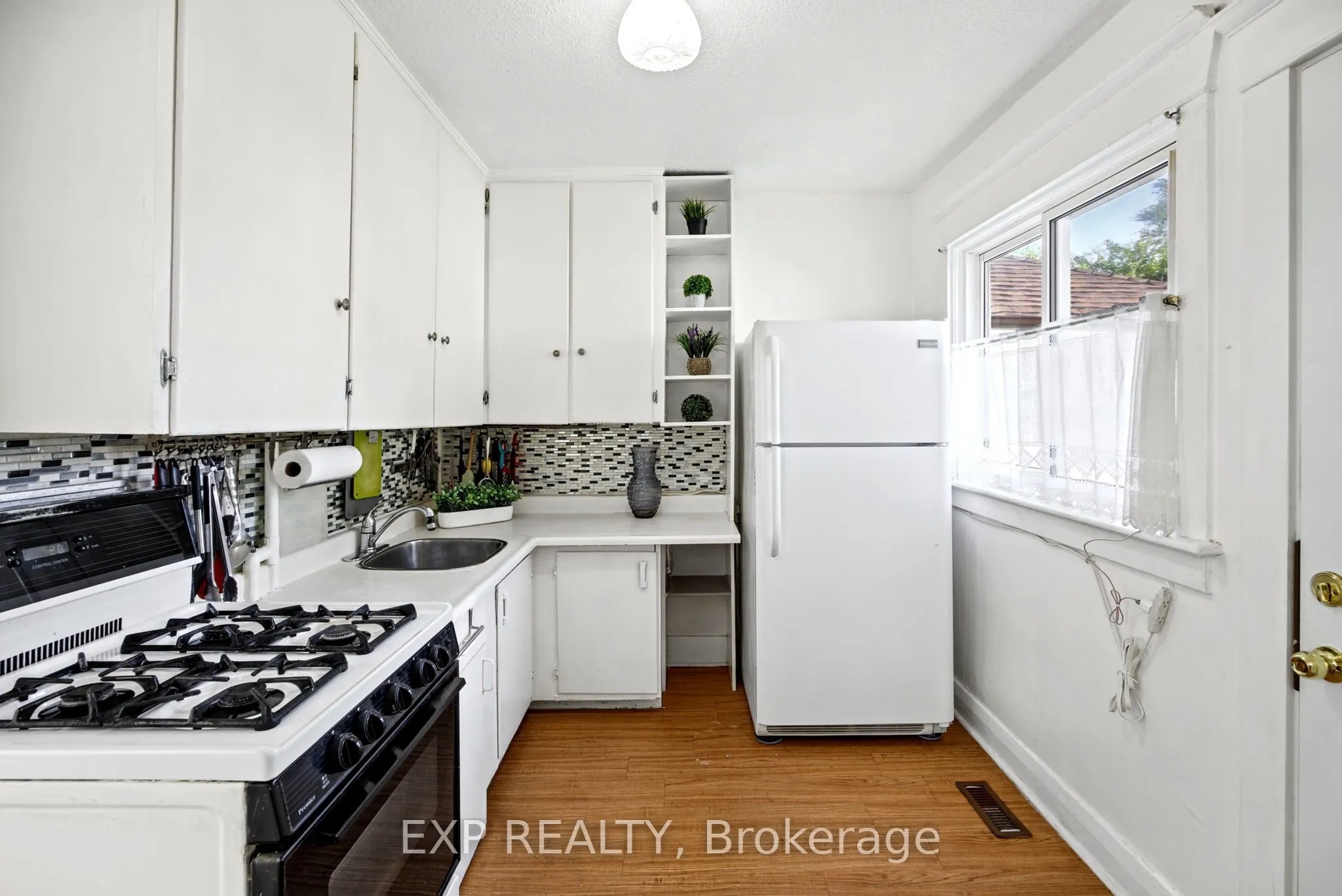 72 Newport Avenue