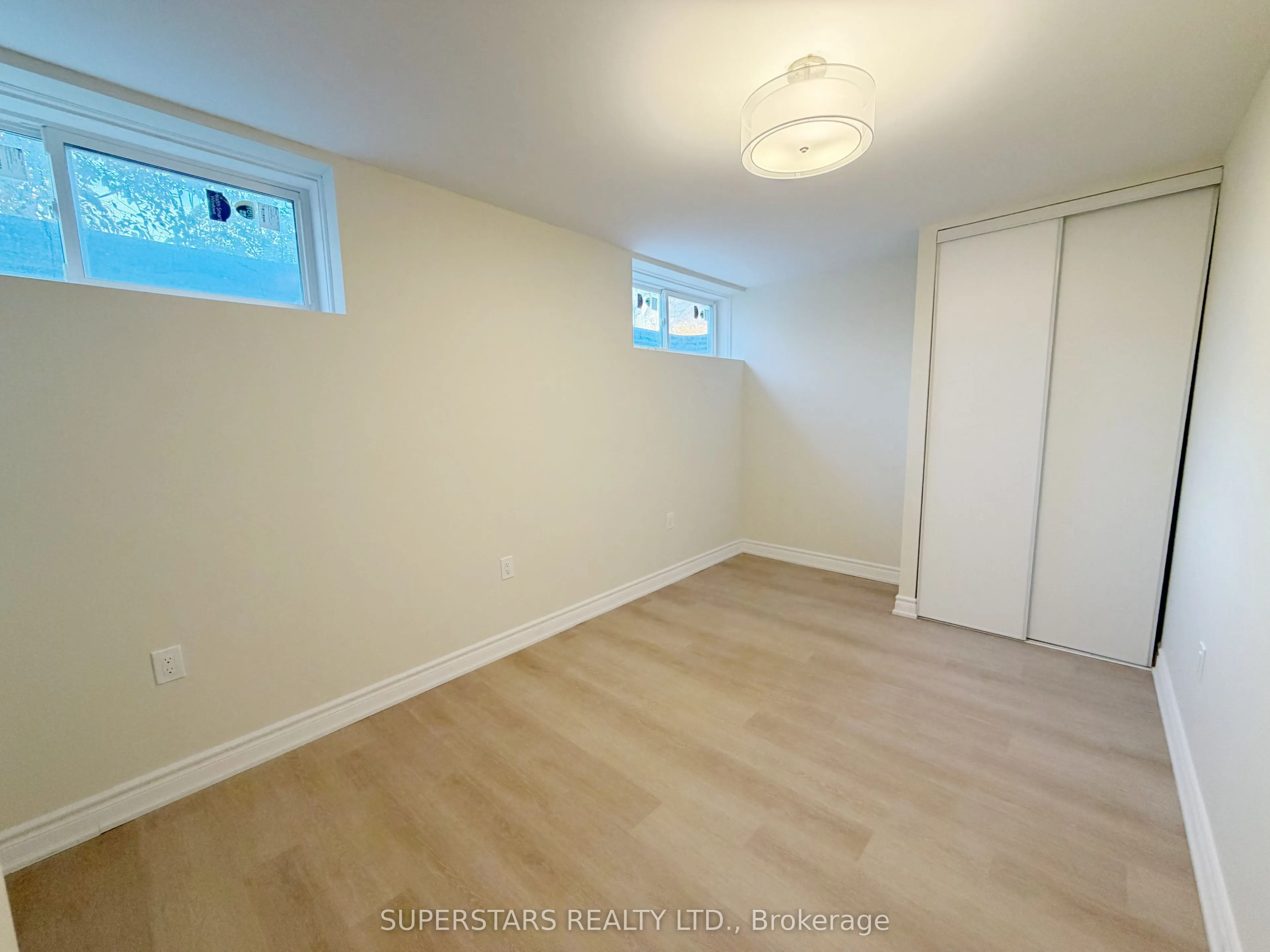243 Goldhawk Trail #Bsmt
