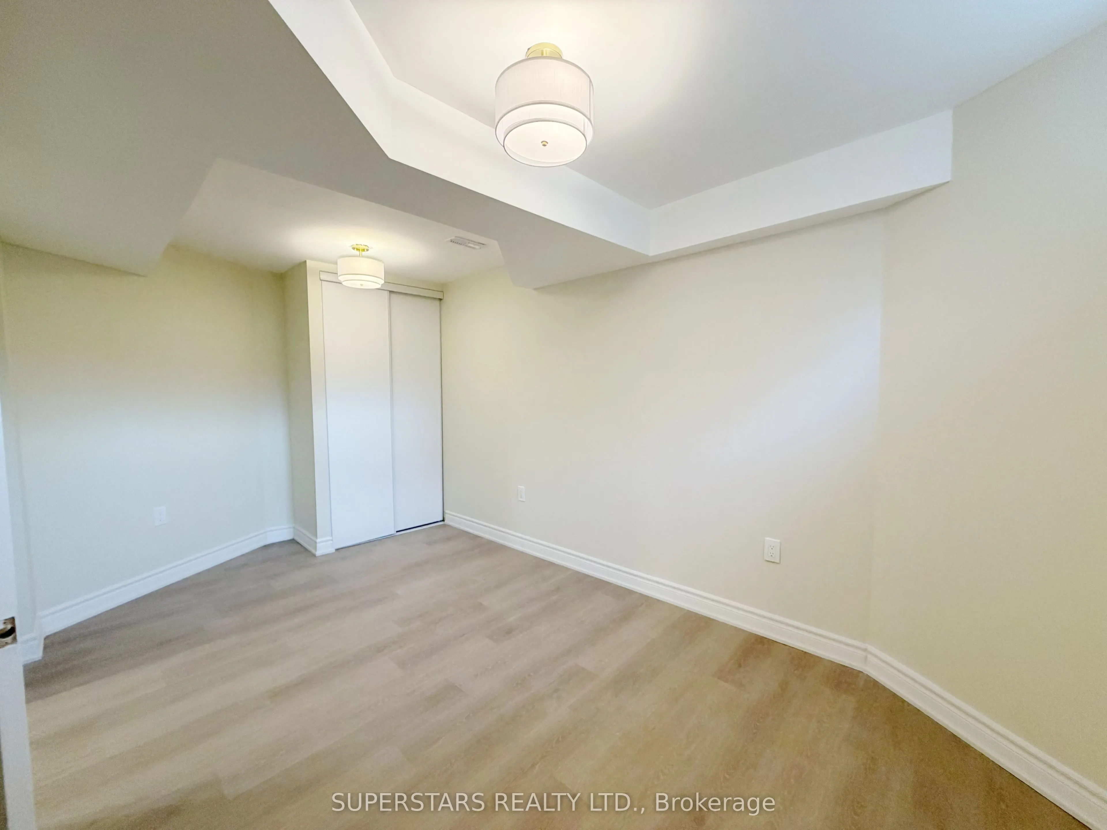 243 Goldhawk Trail #Bsmt