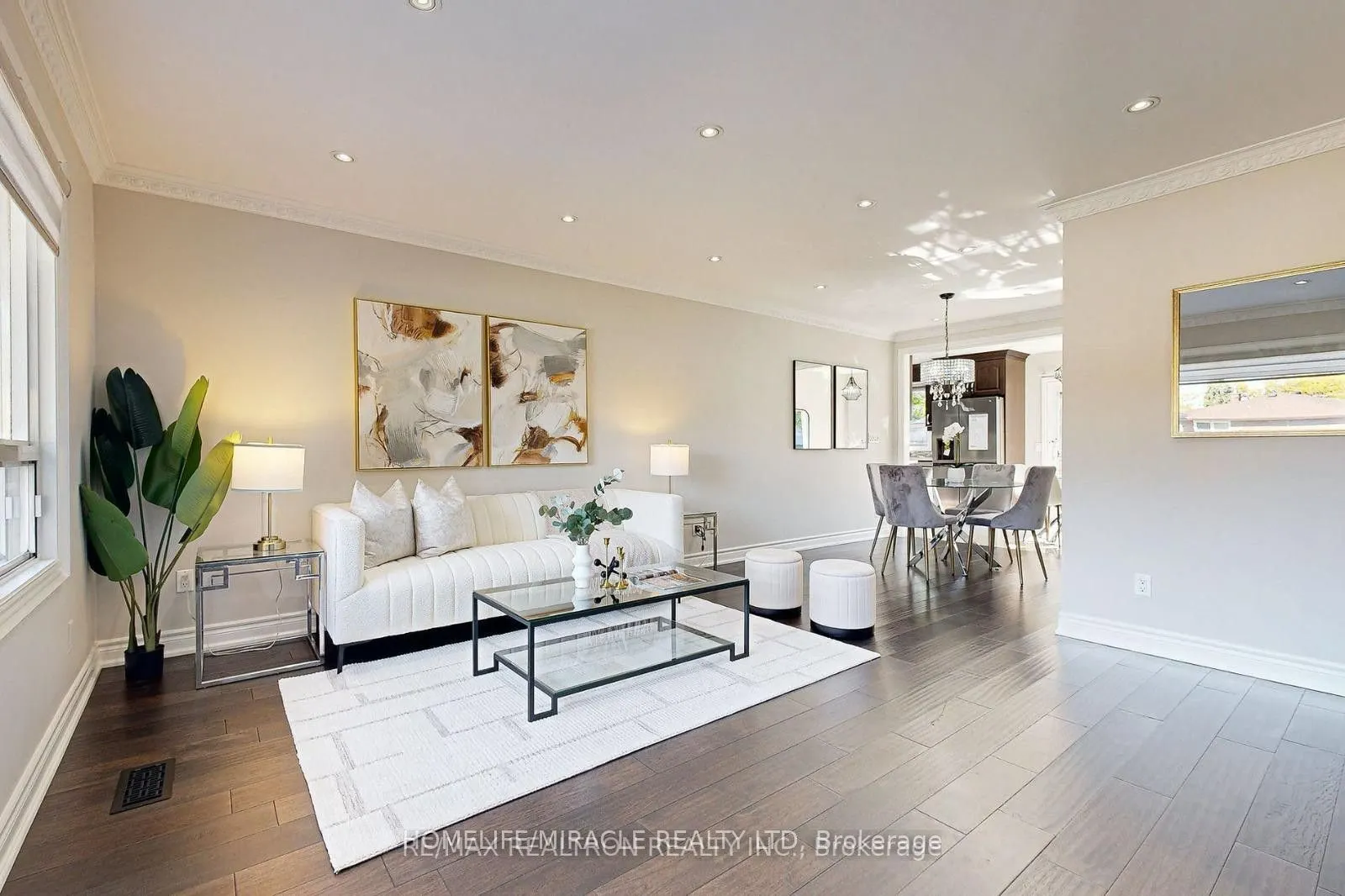 32 Araman Drive