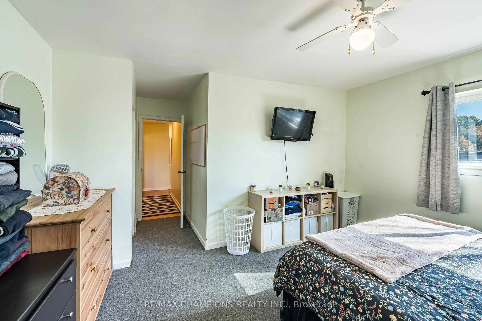 925 Bayly Street #17