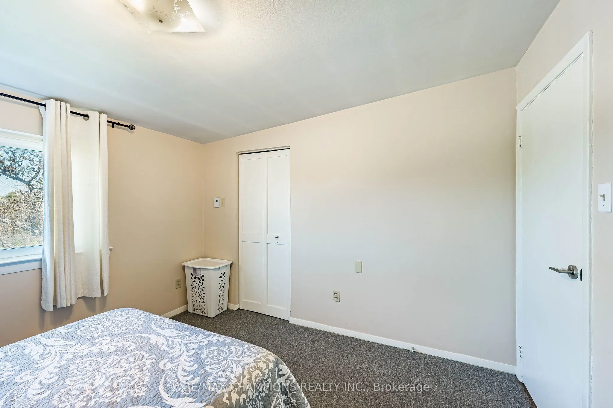 925 Bayly Street #17