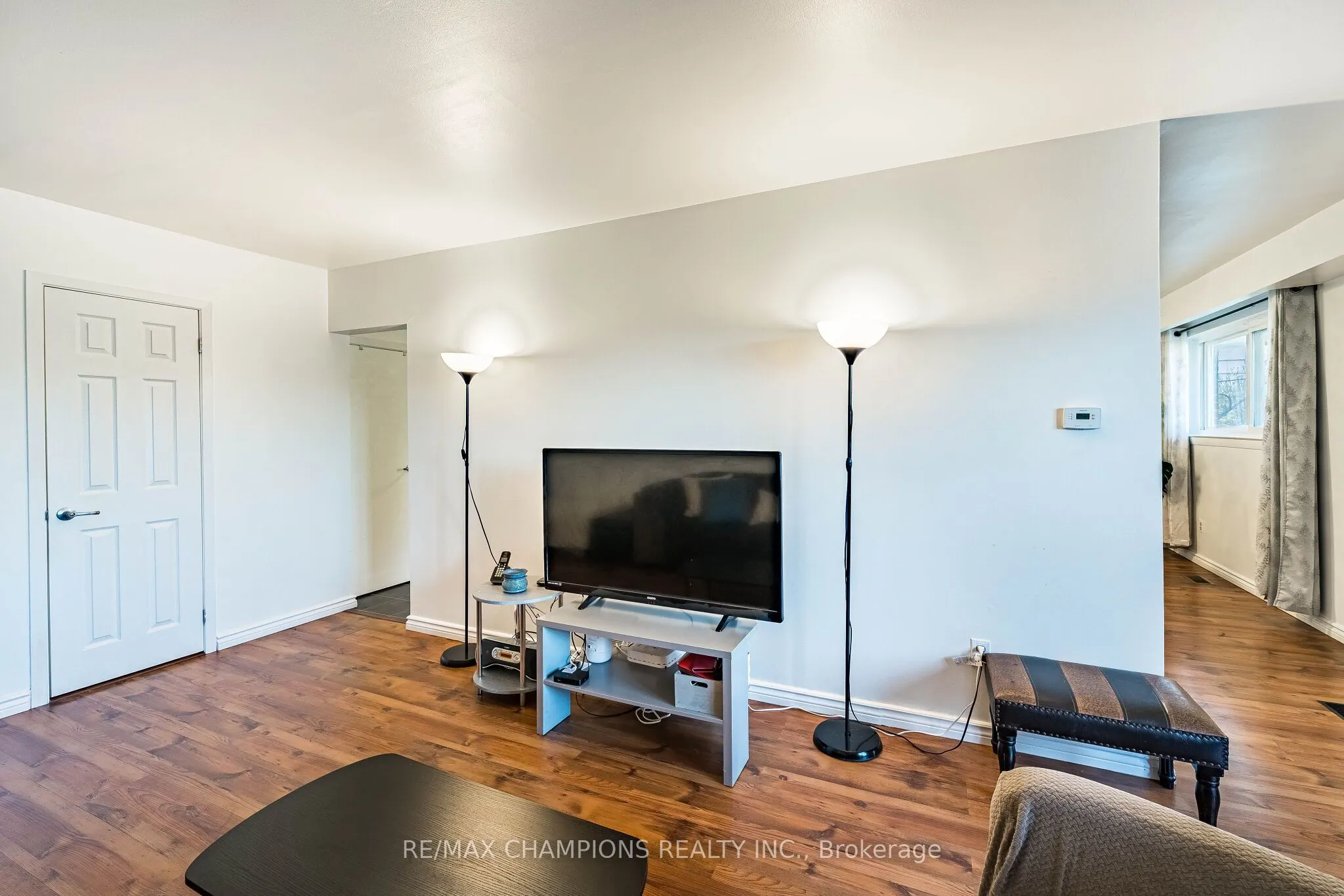 925 Bayly Street #17