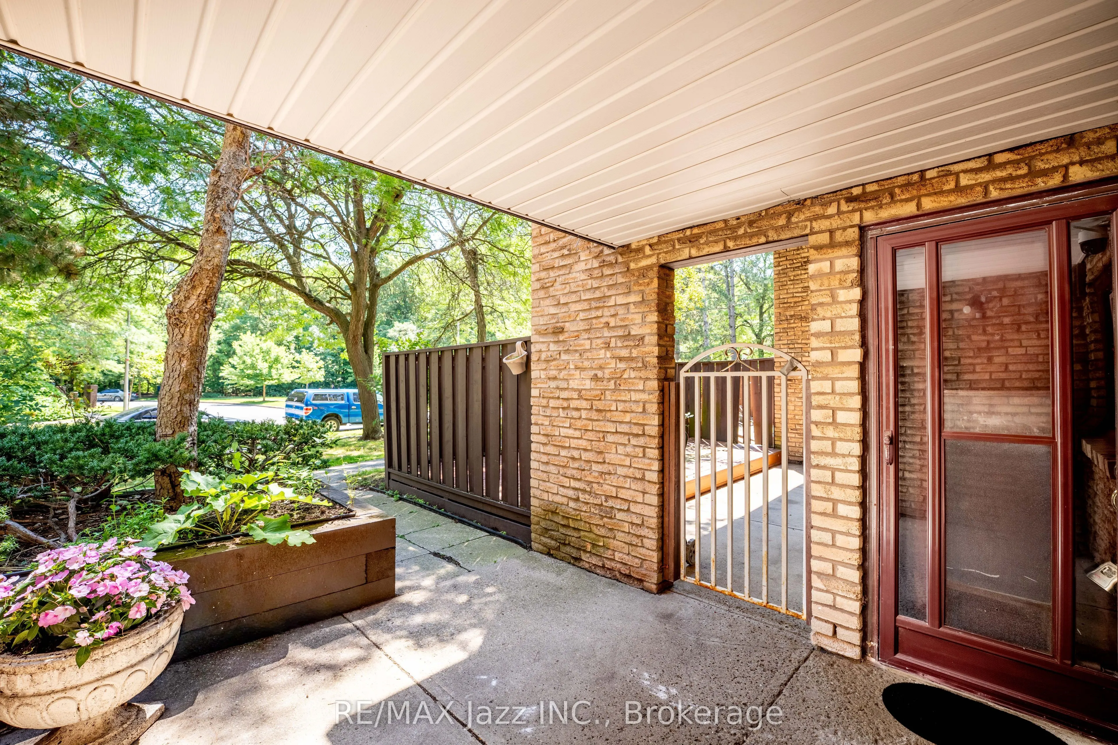 120 Ling Road #38