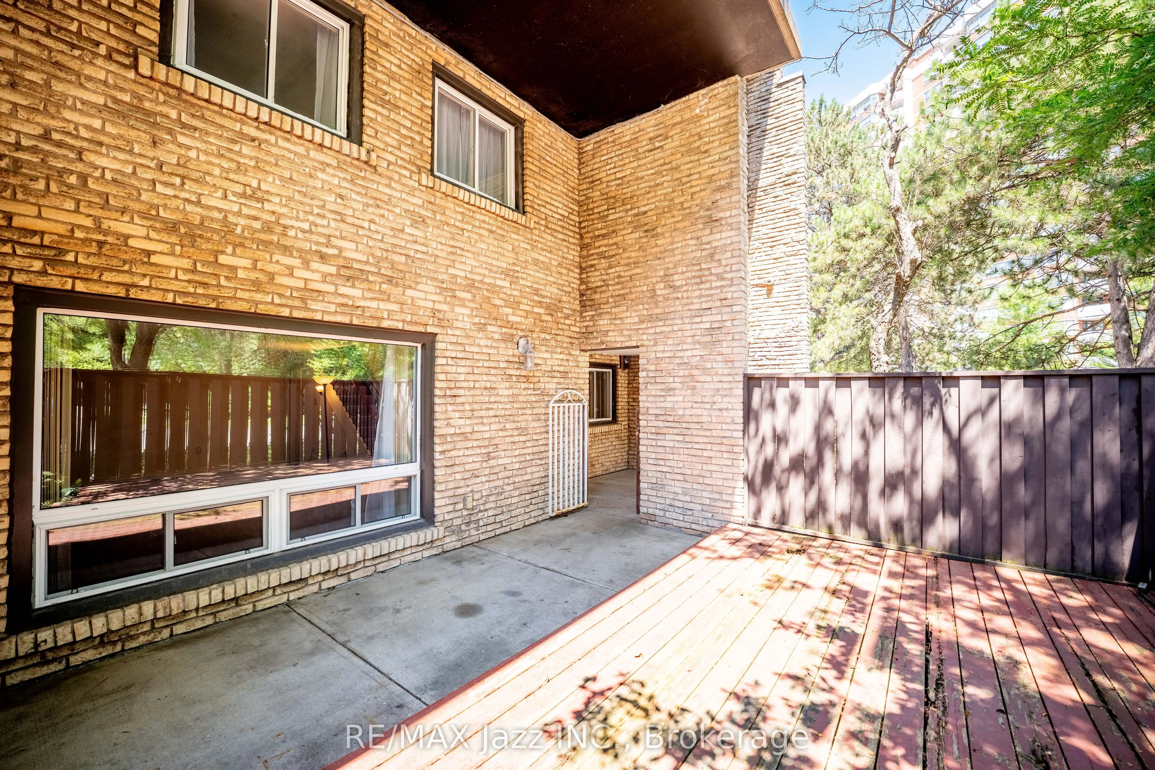 120 Ling Road #38