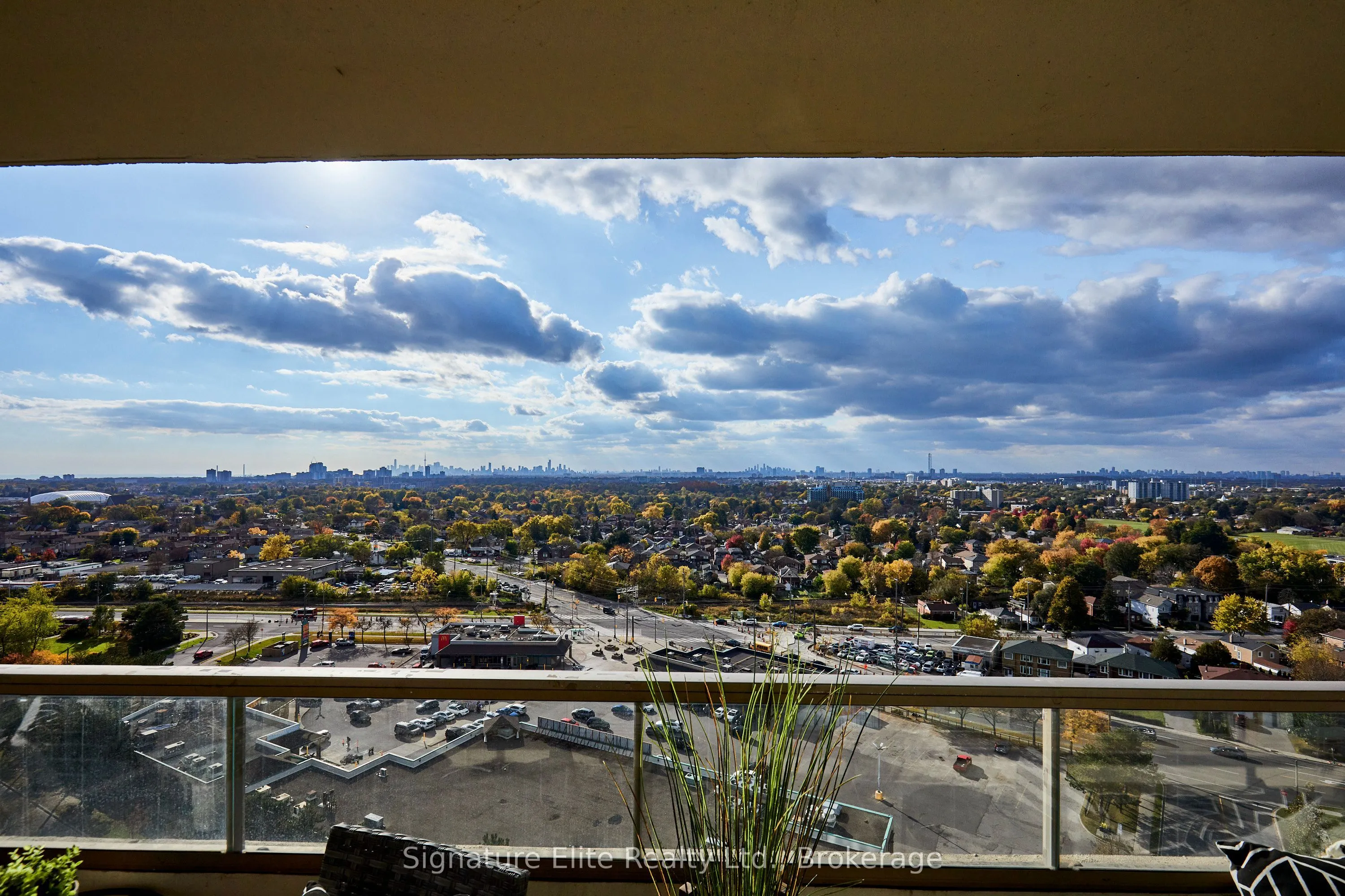 5 Greystone Walk Drive #1801