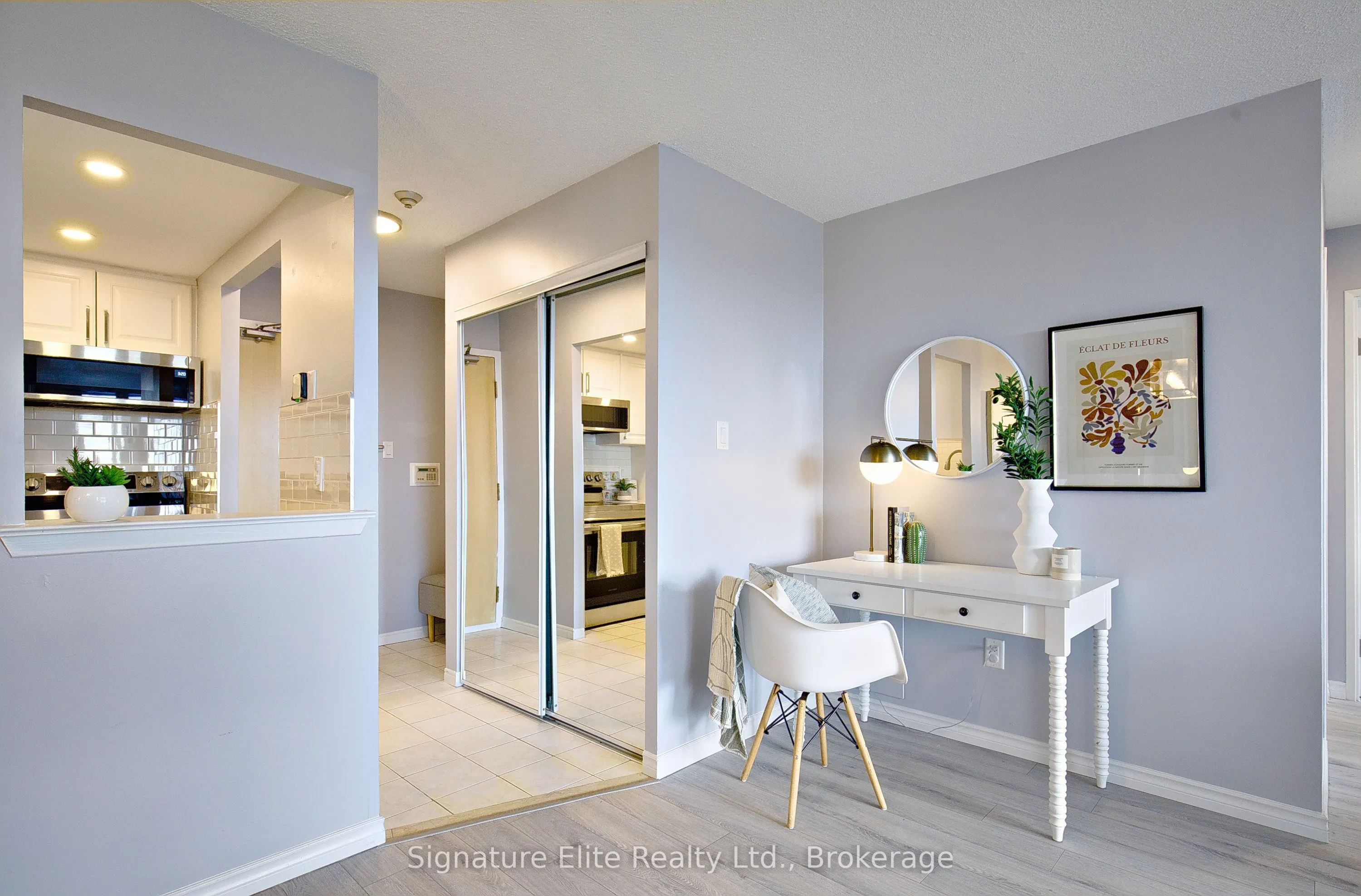 5 Greystone Walk Drive #1801