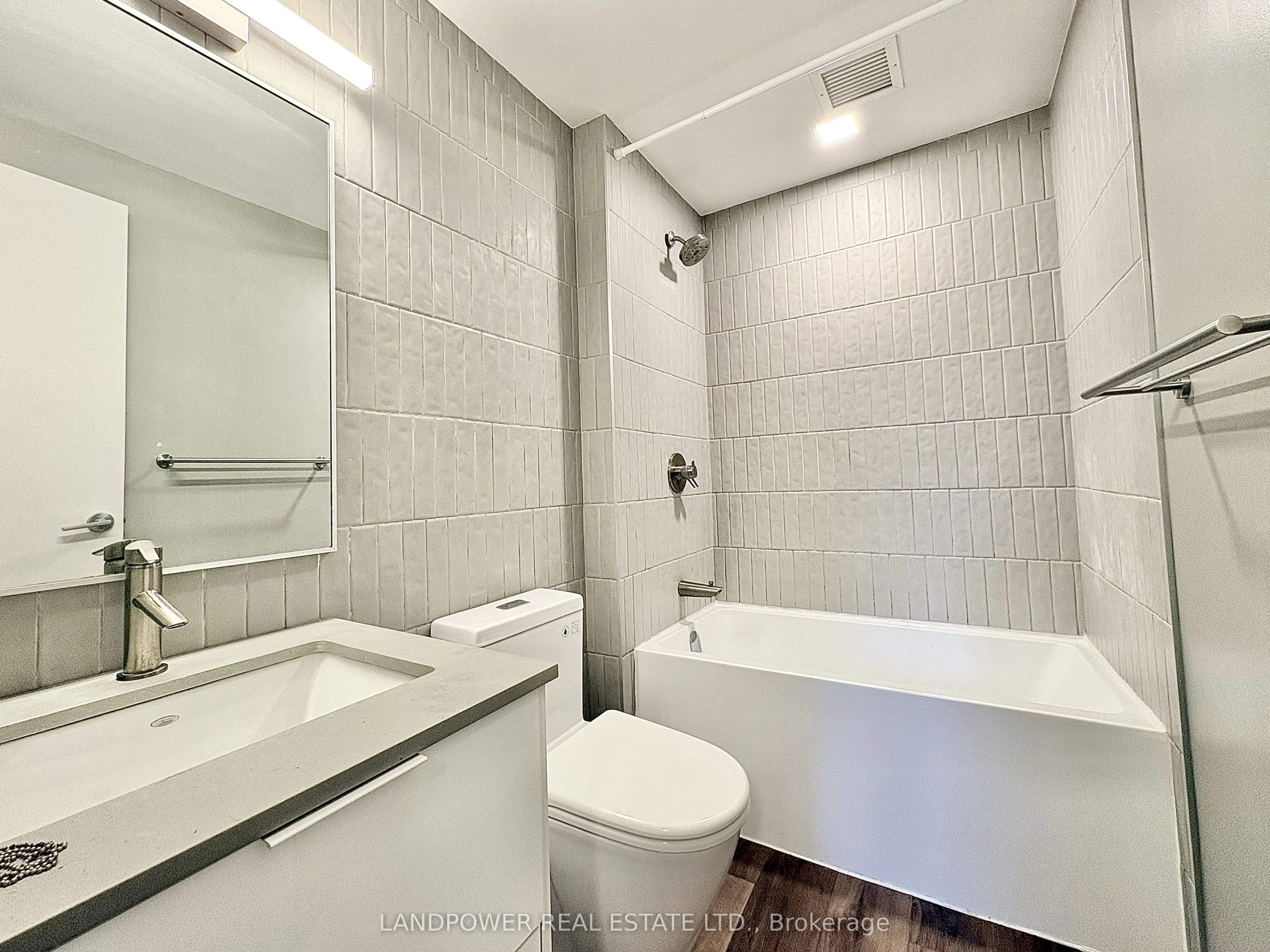 377 Broadview Avenue #206