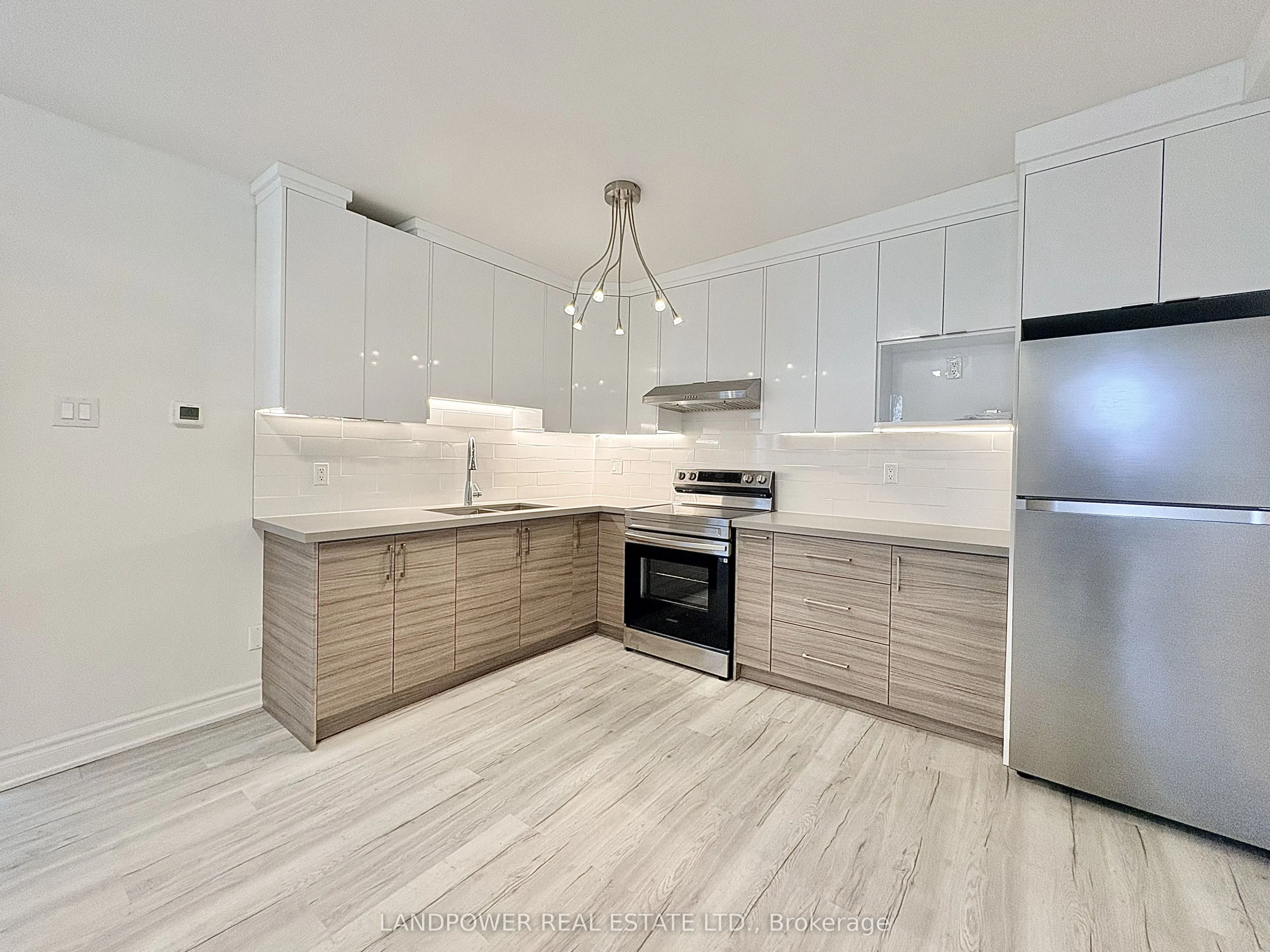 373 Broadview Avenue #7