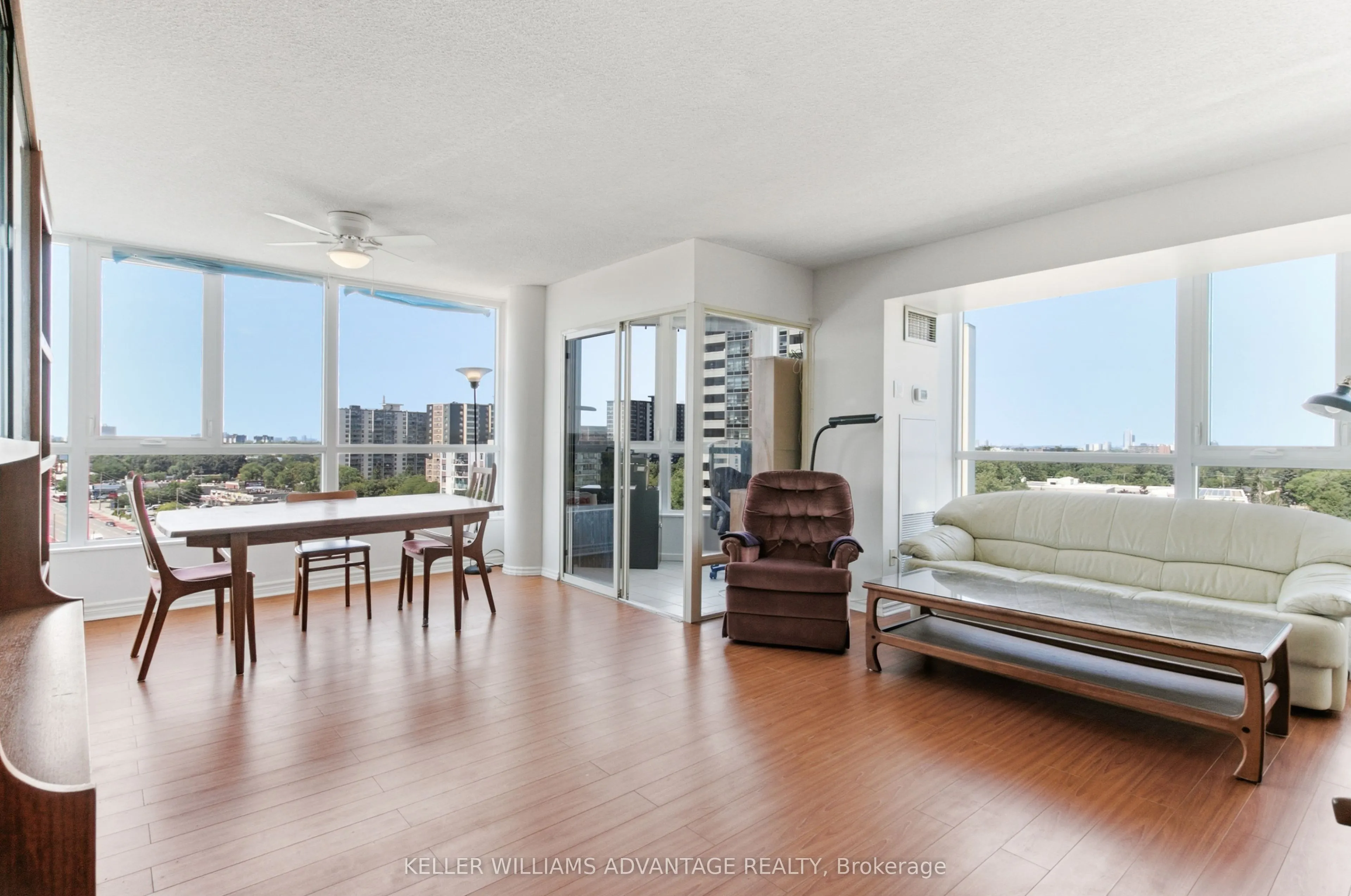 3231 Eglinton Avenue E #1006