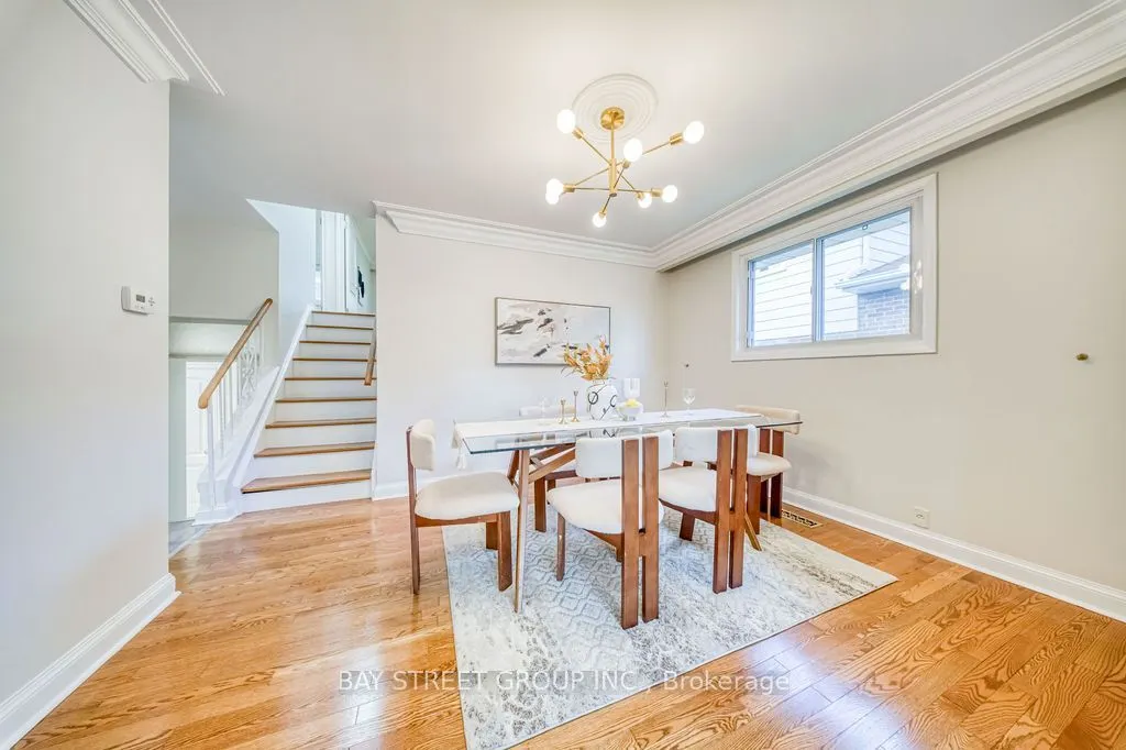 936 Scarborough Golf Clu Road