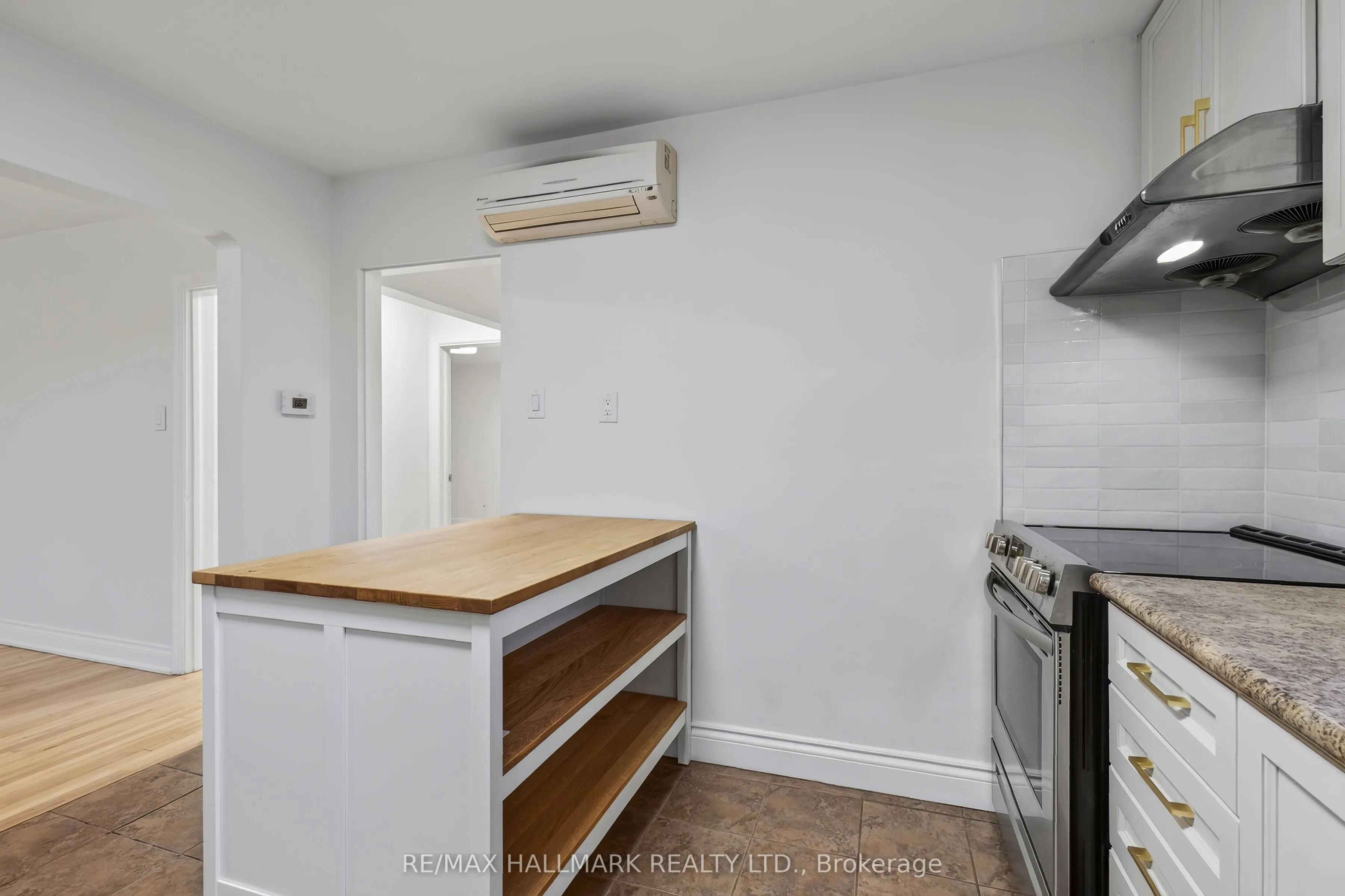 27 Bexhill Upper Avenue