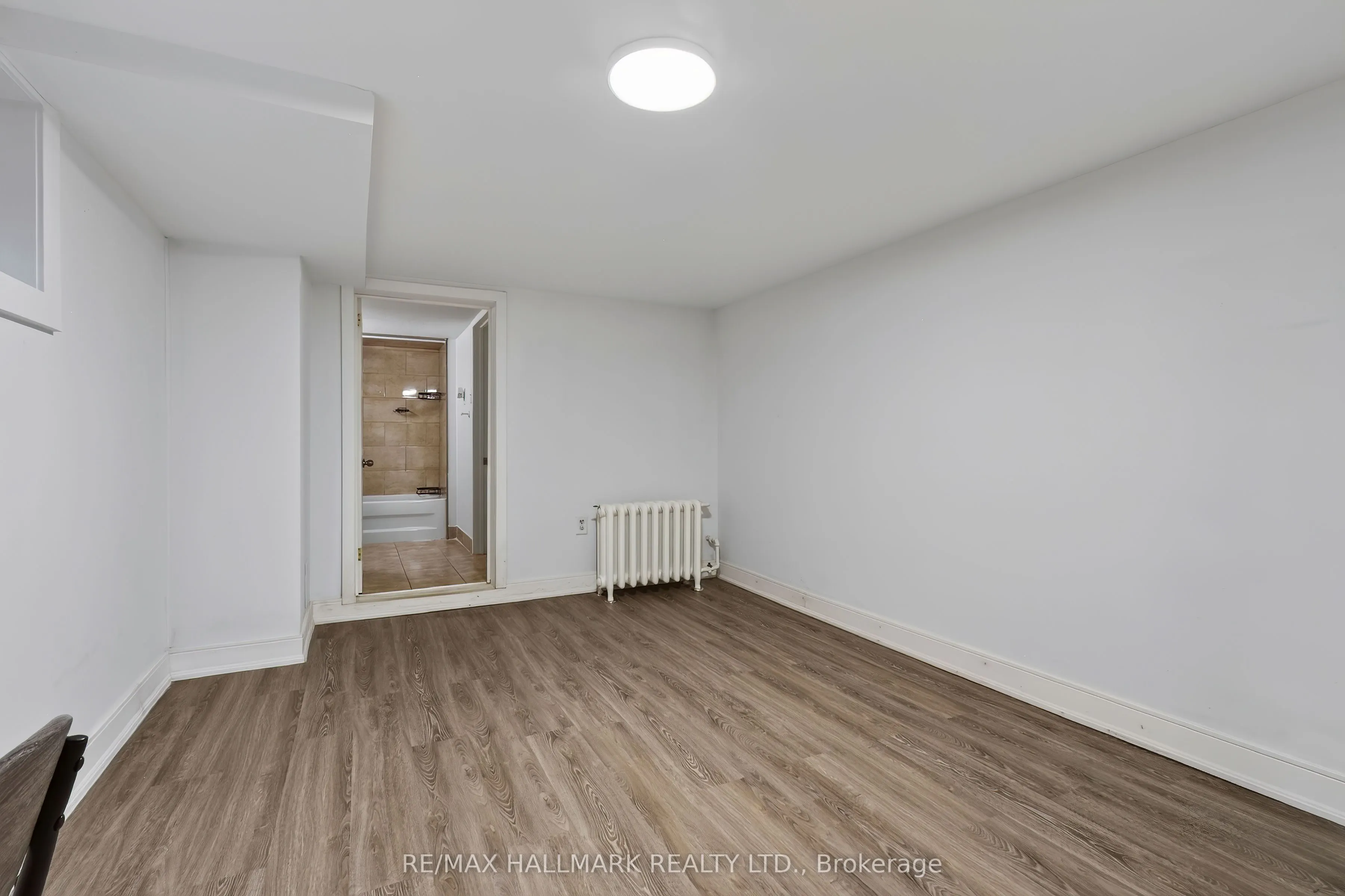 27 Bexhill Lower Avenue