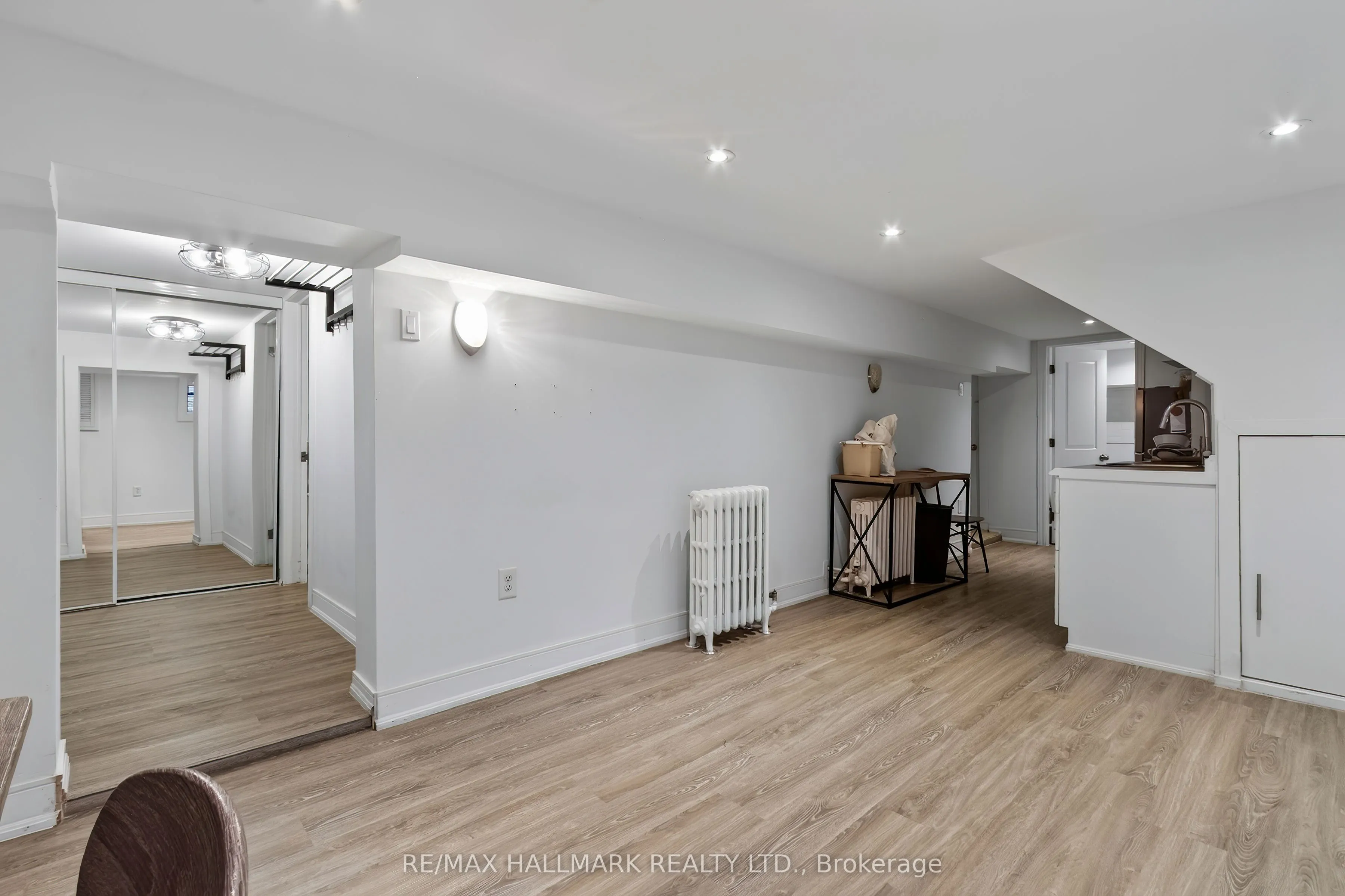 27 Bexhill Lower Avenue