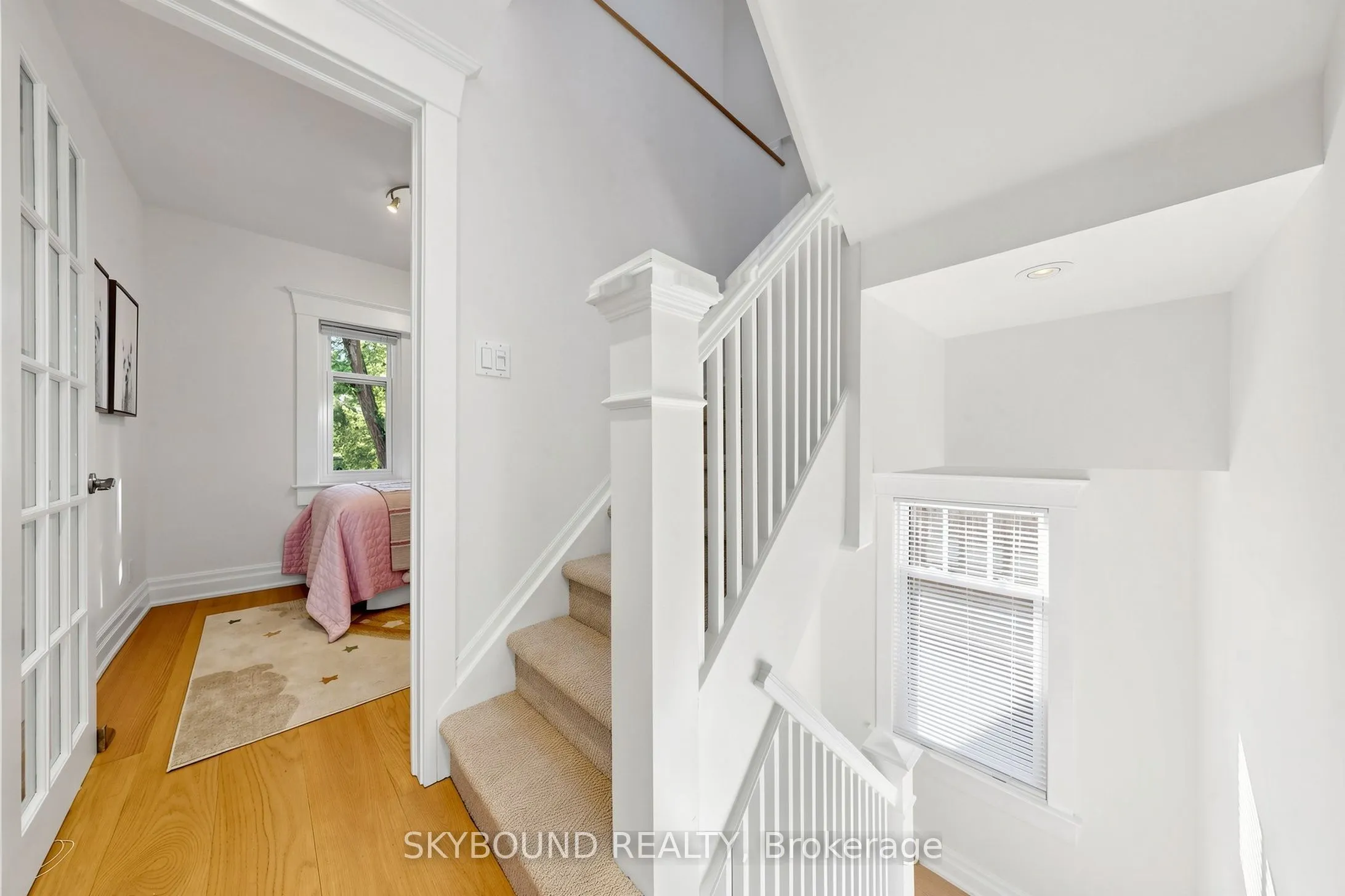 156 Hampton Avenue