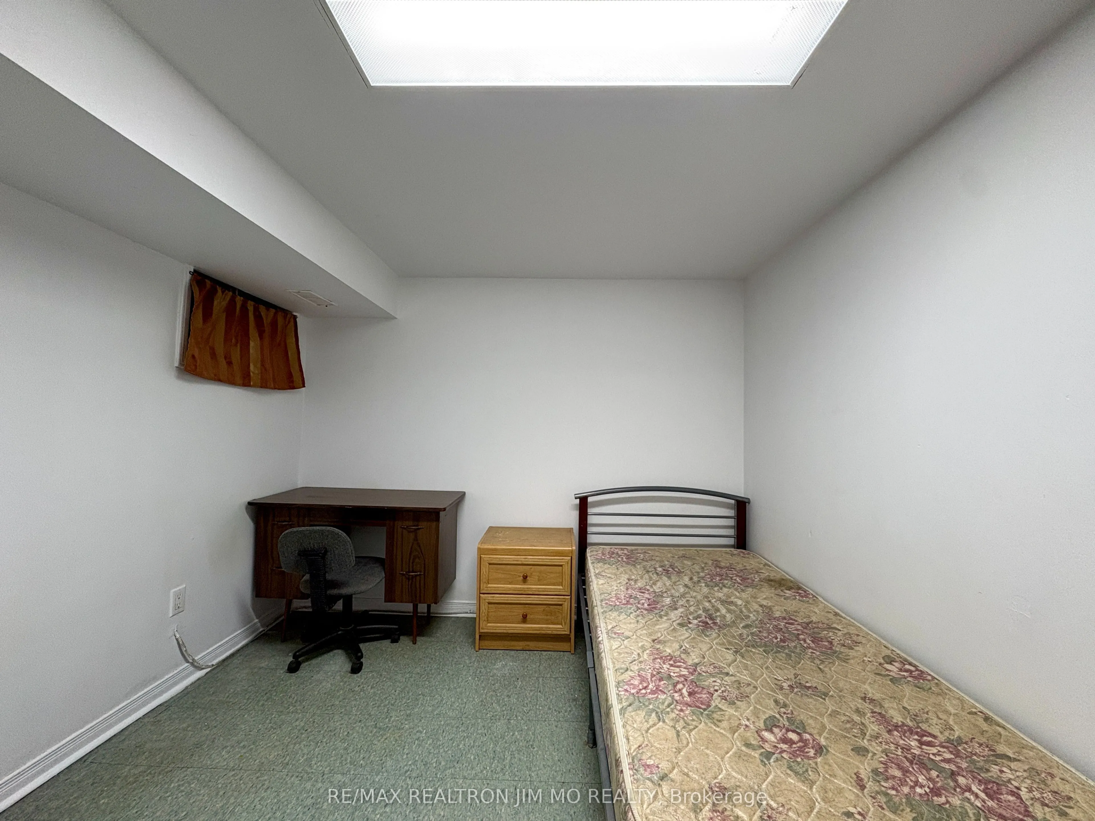 39 Hartleywood Drive #Basement