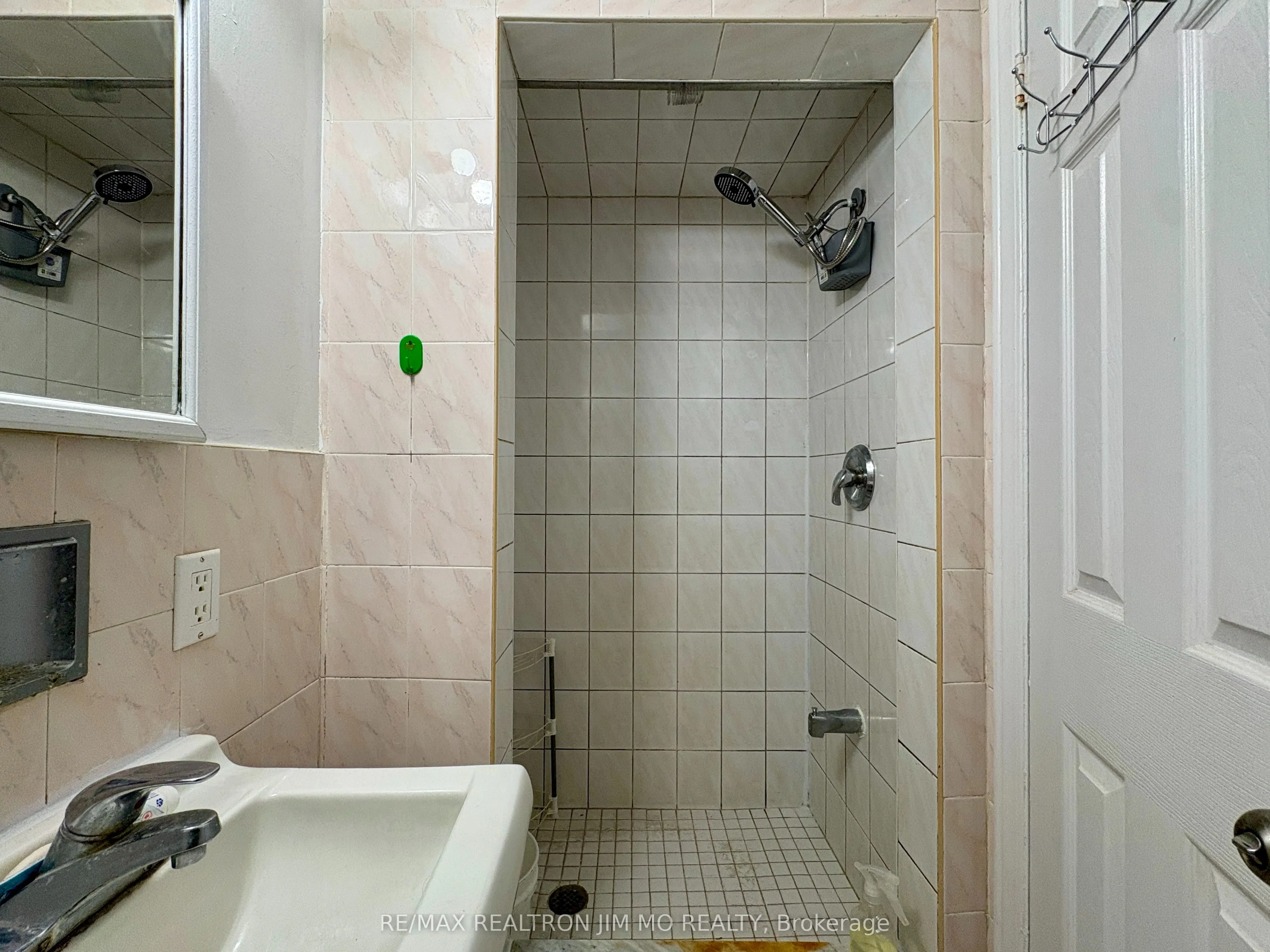 39 Hartleywood Drive #Basement