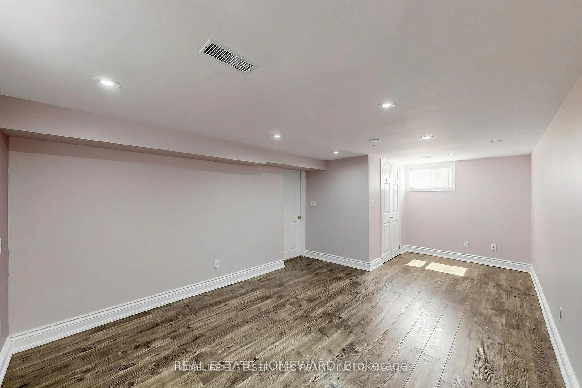 48 Frey Crescent #Lower