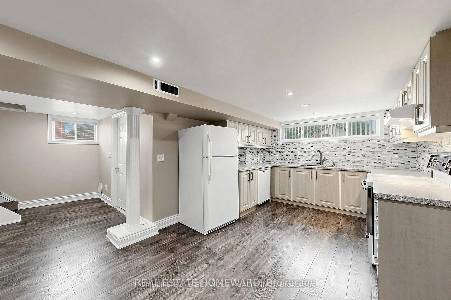 48 Frey Crescent #Lower