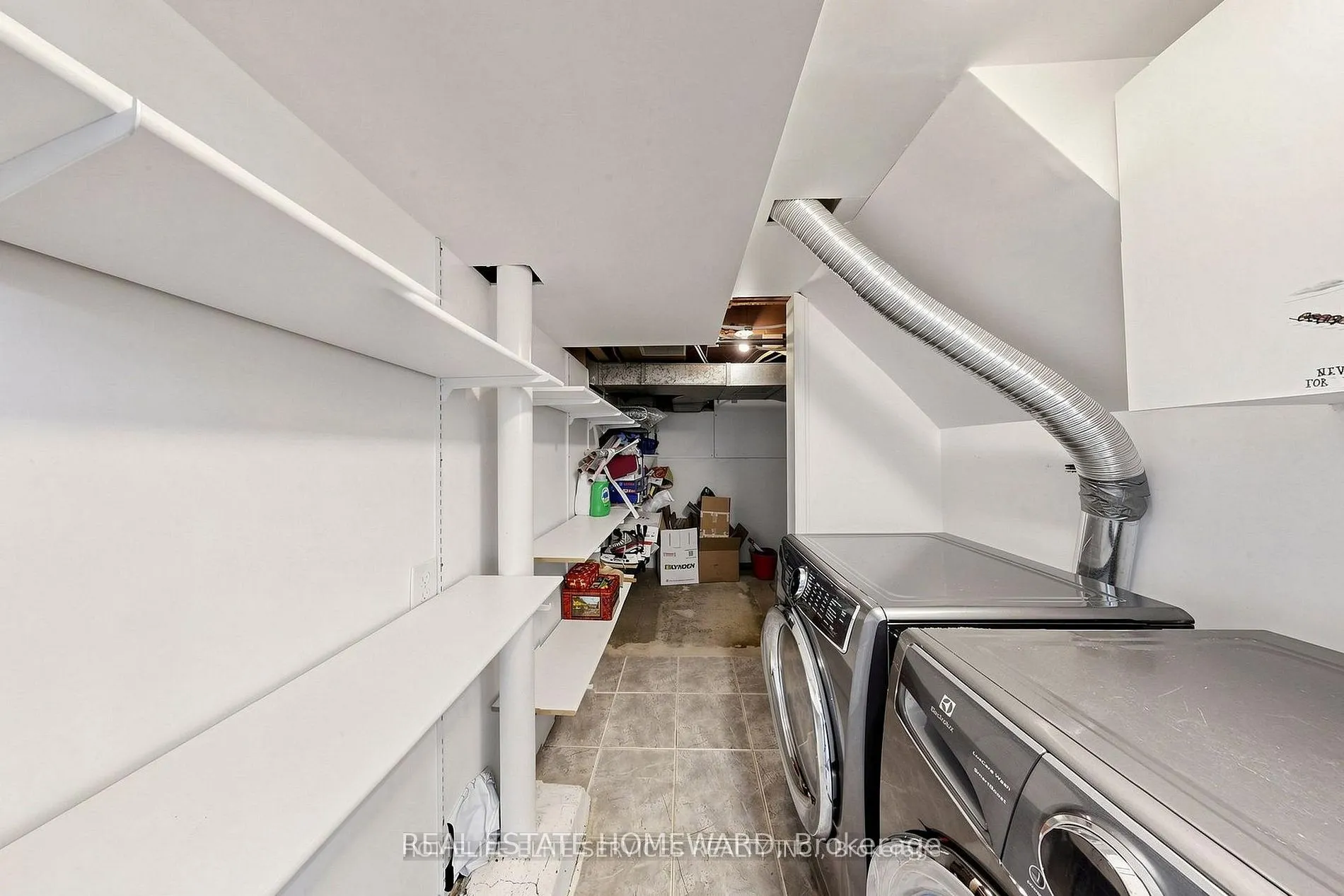 48 Frey Crescent #Lower
