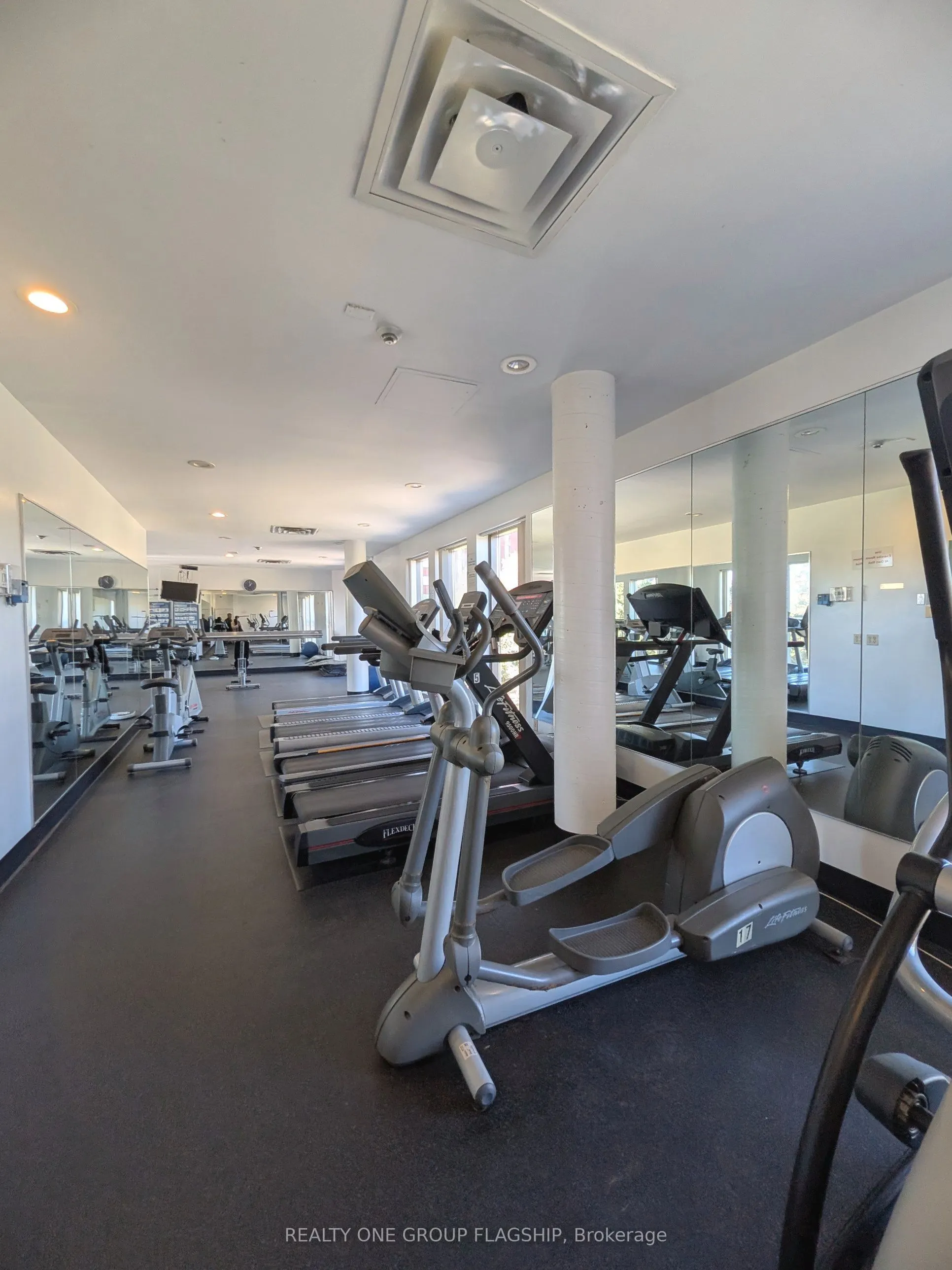2460 Eglinton Avenue E #1010