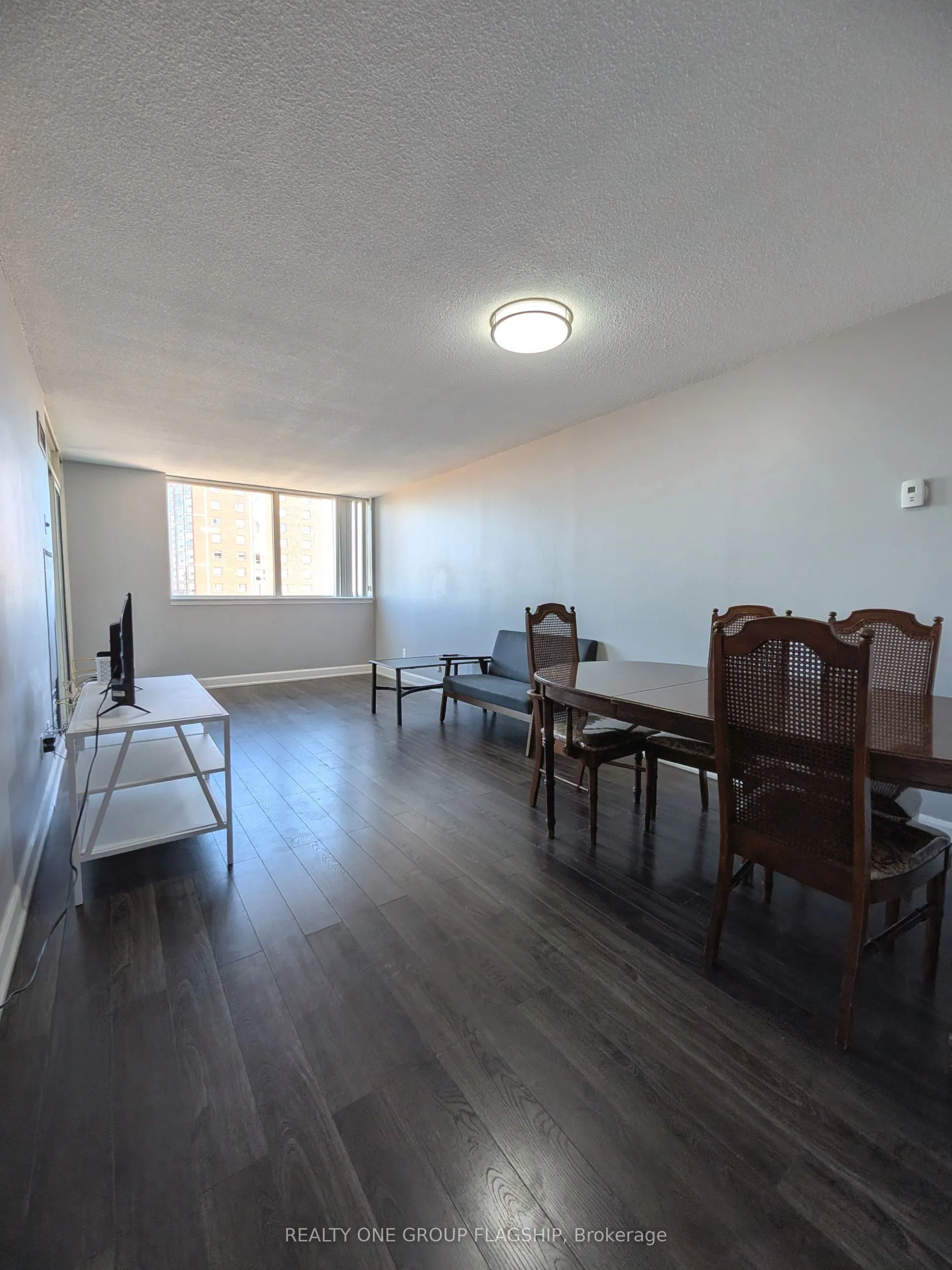 2460 Eglinton Avenue E #1010
