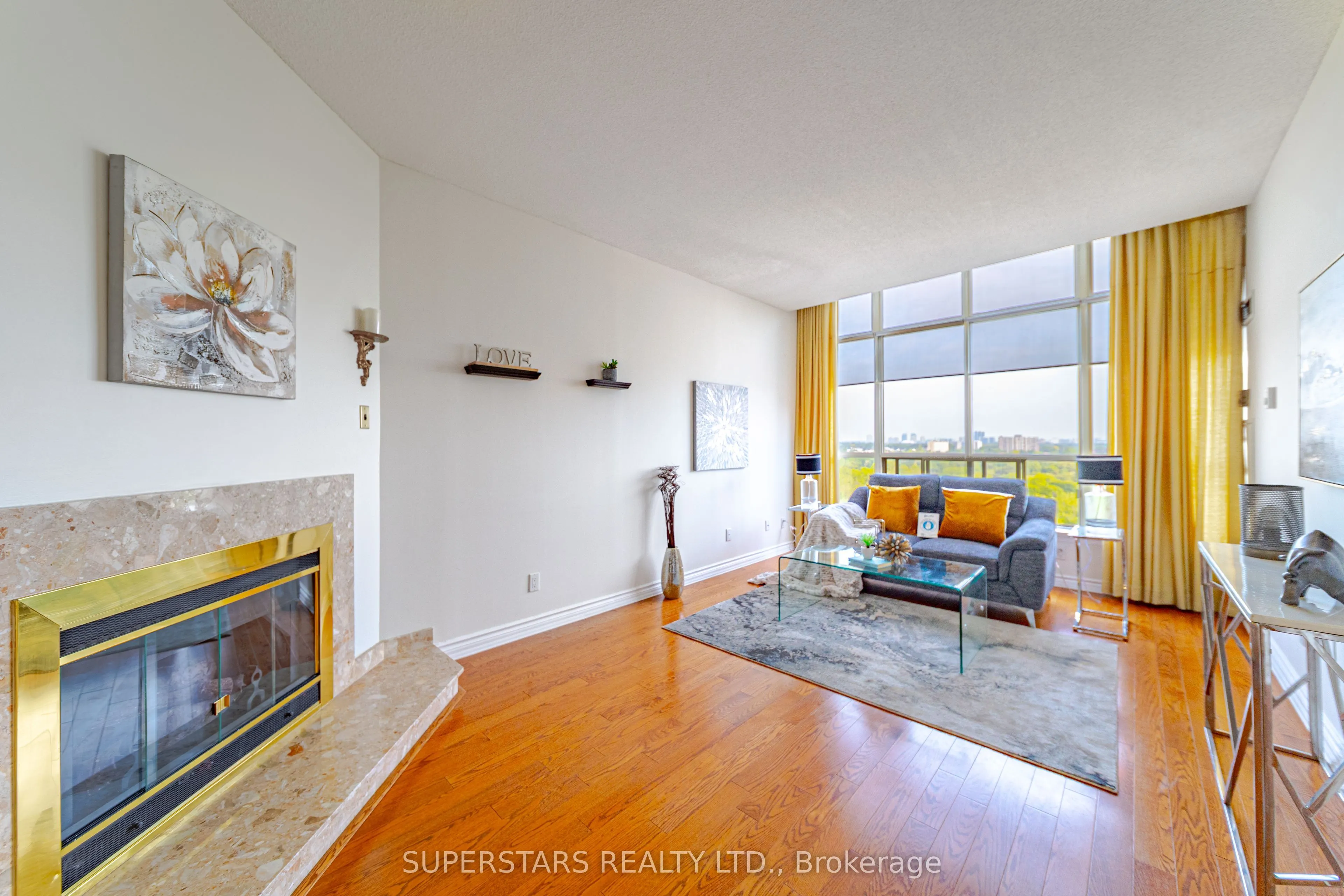 20 Guildwood Parkway #PH14