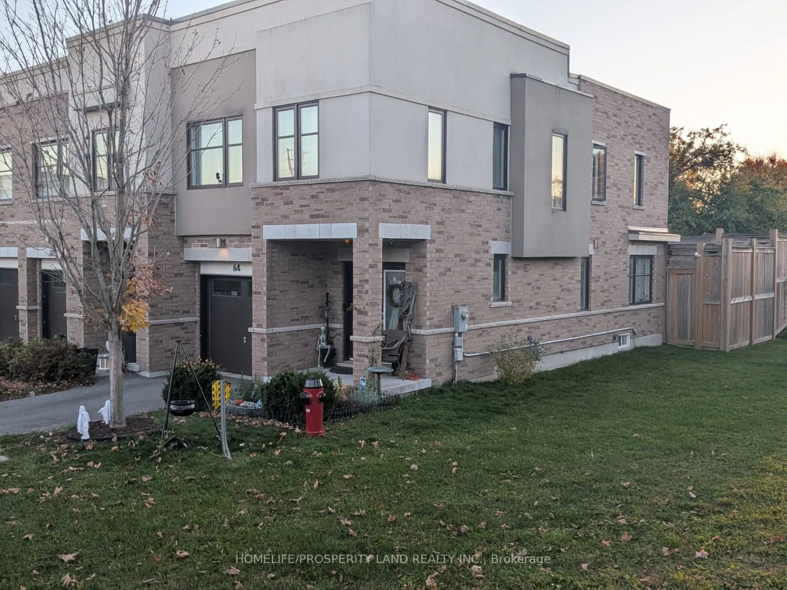 64 Jerseyville Way