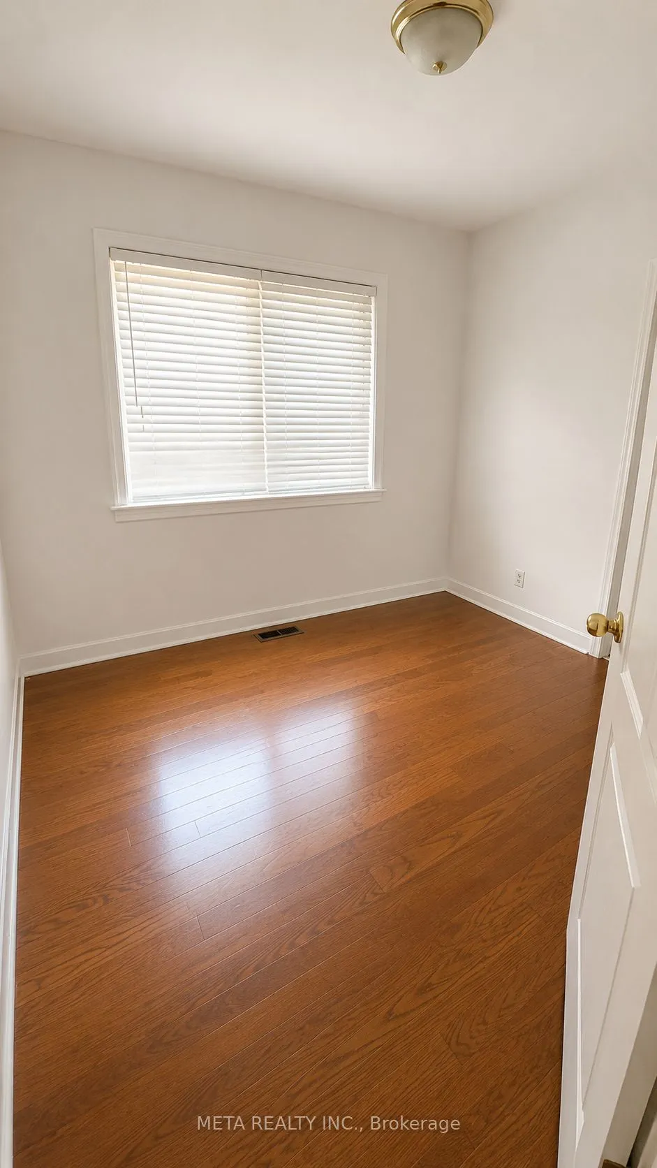 540 Mccowan Road #Main Floor