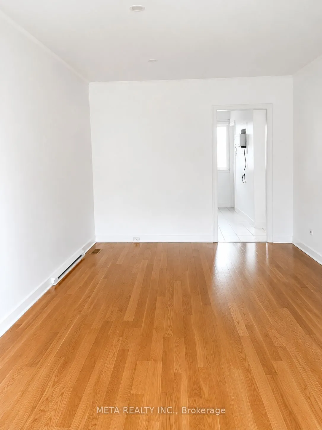 540 Mccowan Road #Main Floor