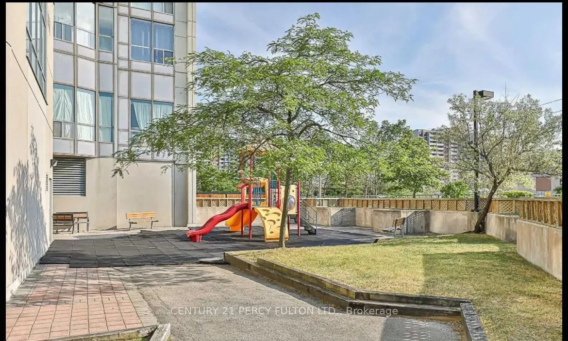 2550 Lawrence Avenue E #721