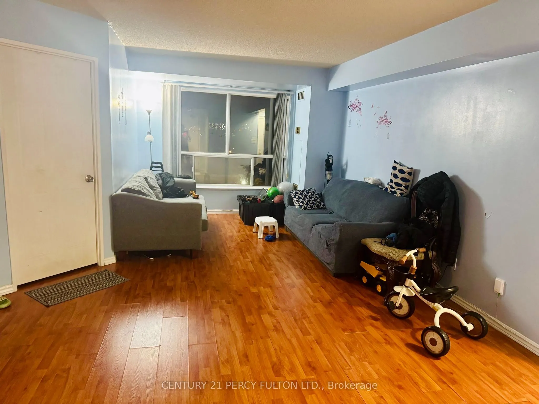 2550 Lawrence Avenue E #721
