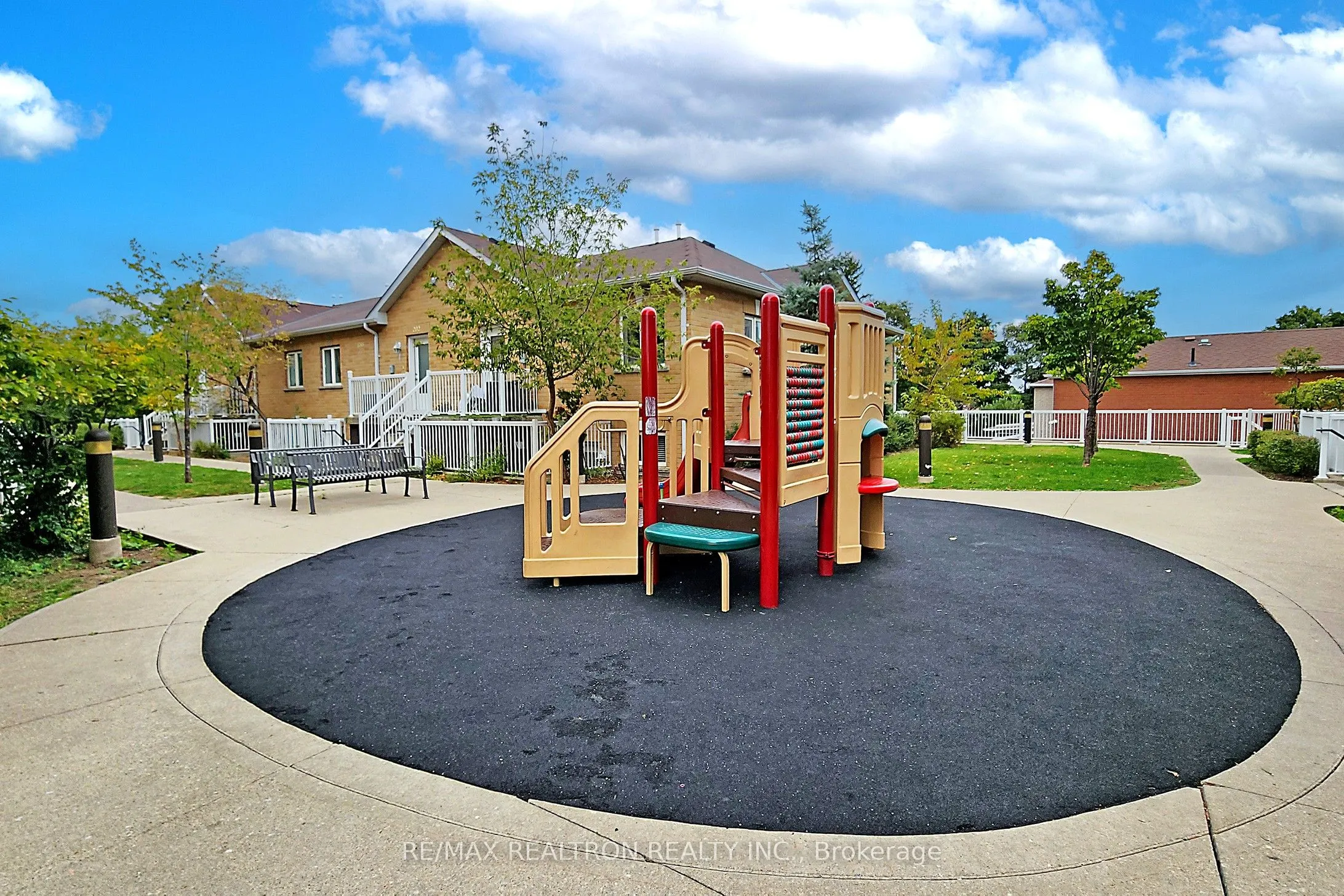 1795 Markham Road #106