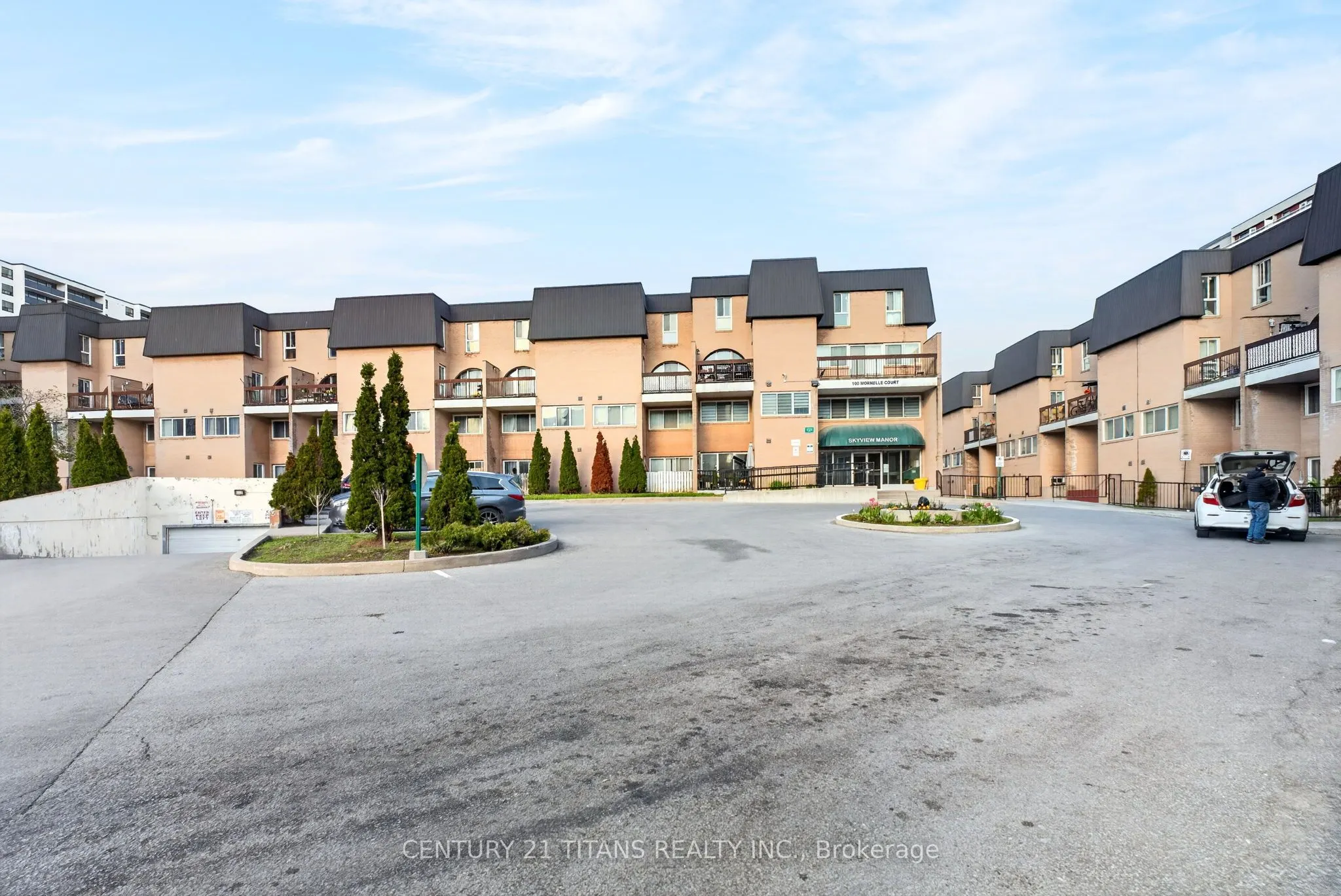 100 Mornelle Court #1018