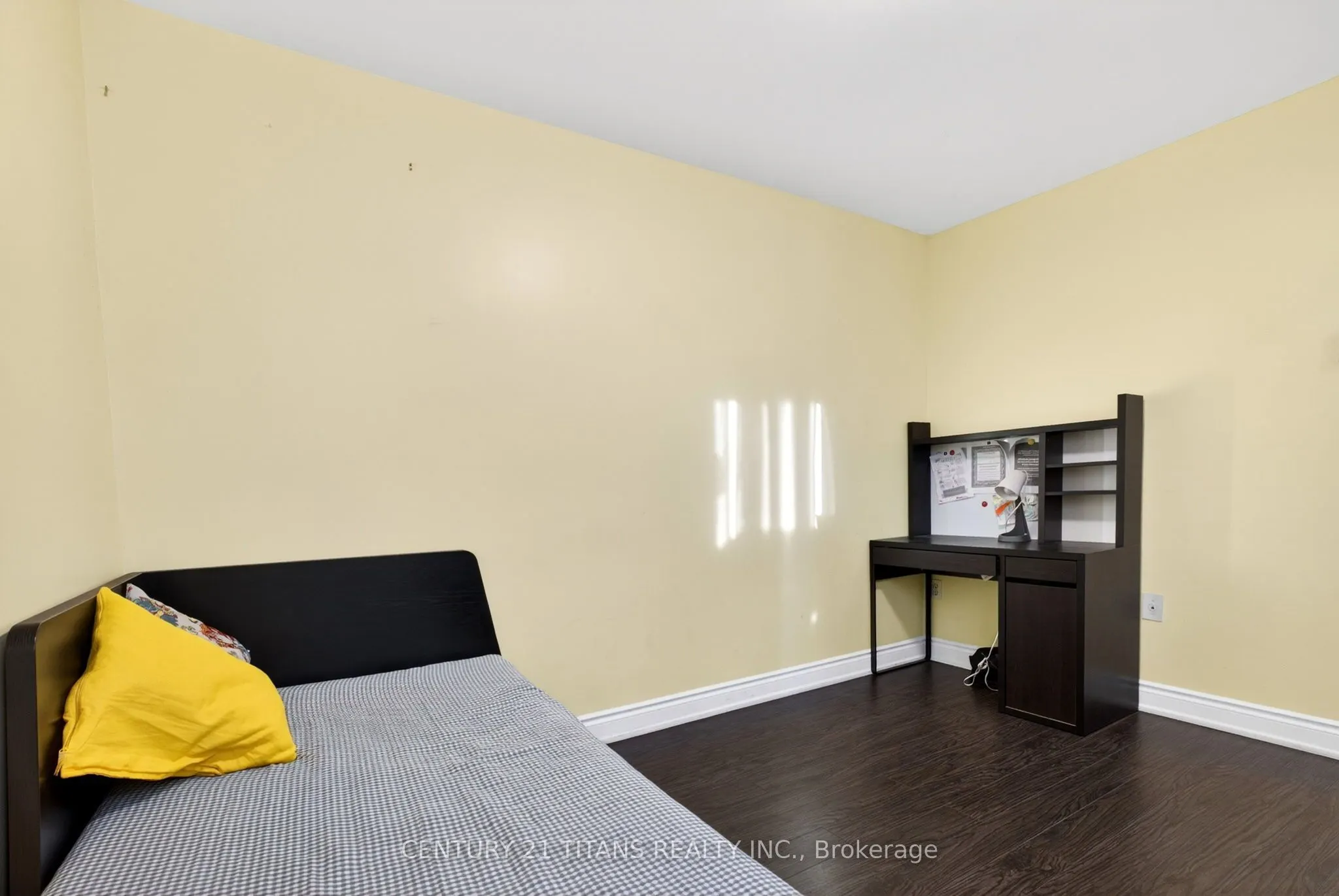 100 Mornelle Court #1018