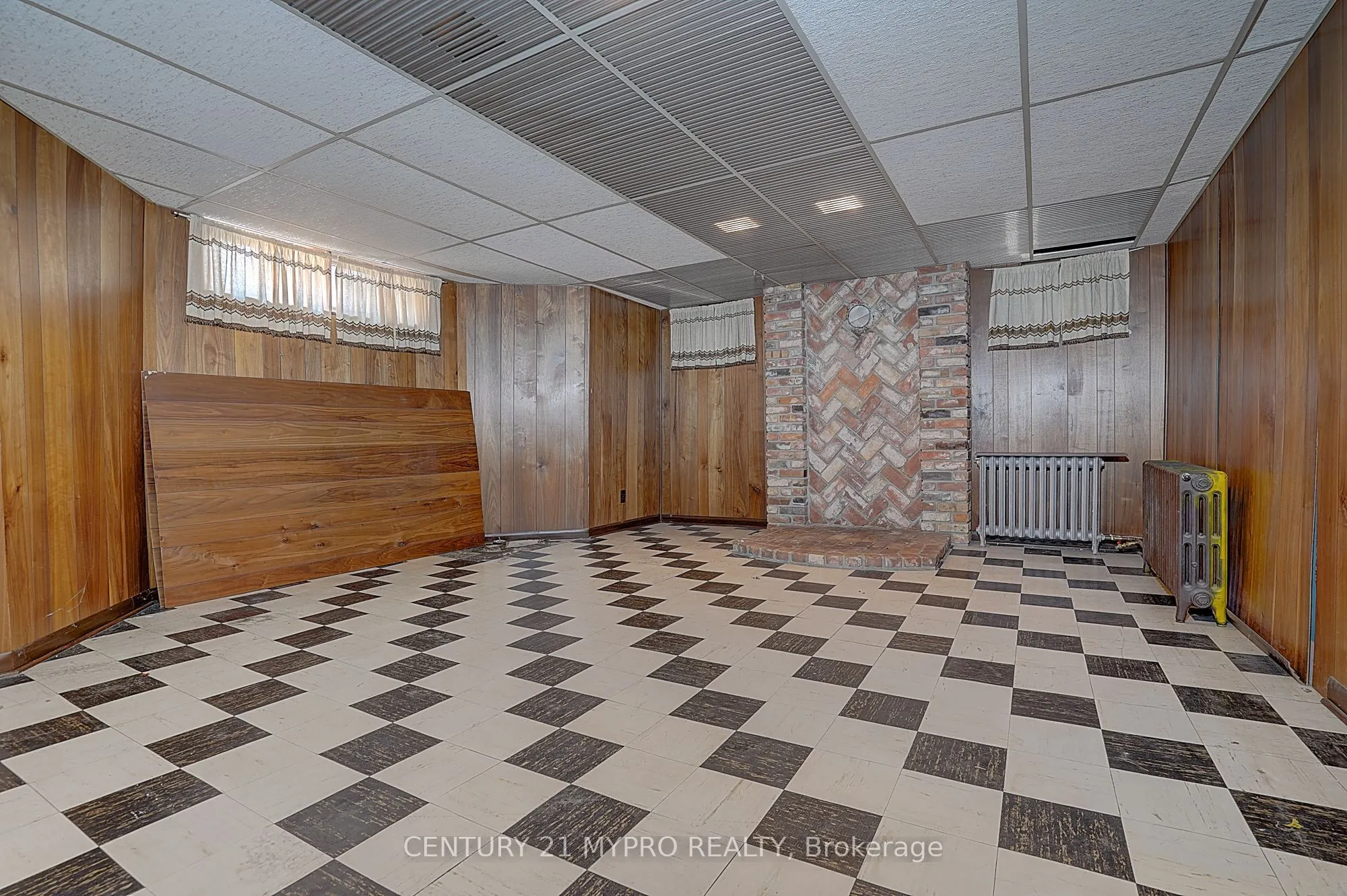 80A Rosemount Drive
