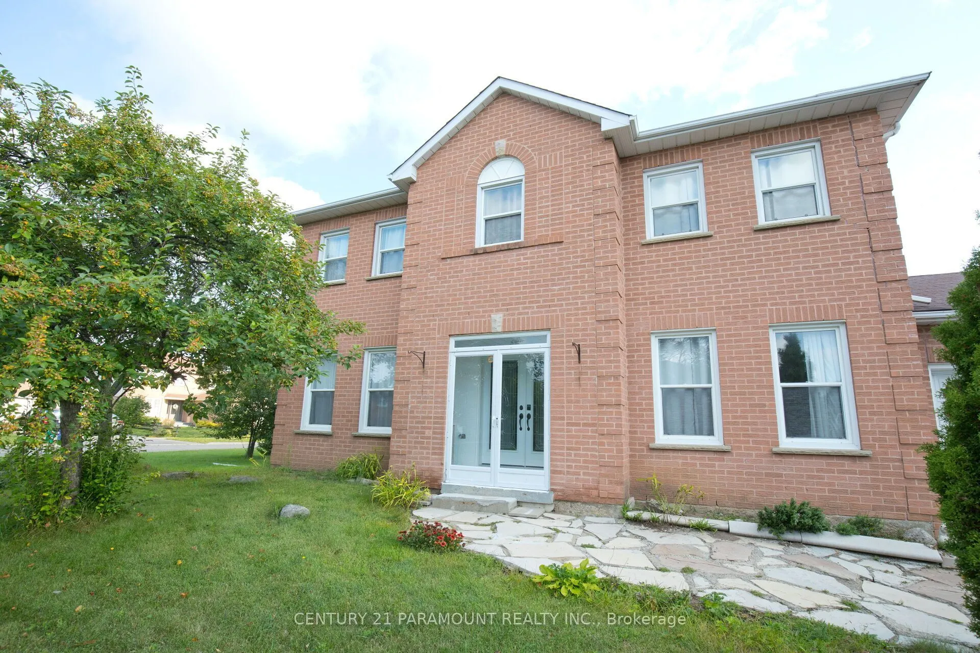 888 Sproule Crescent