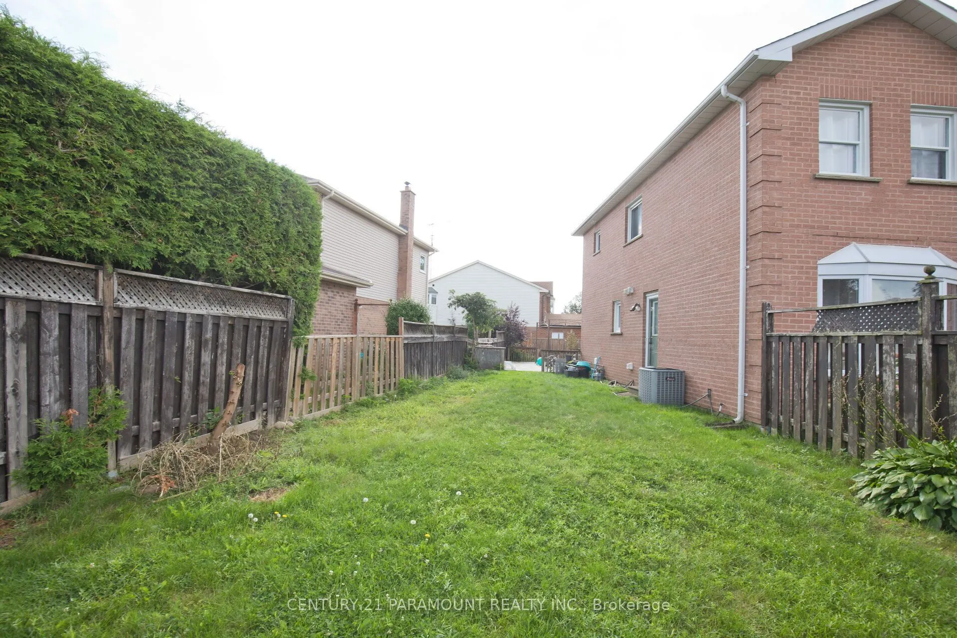 888 Sproule Crescent