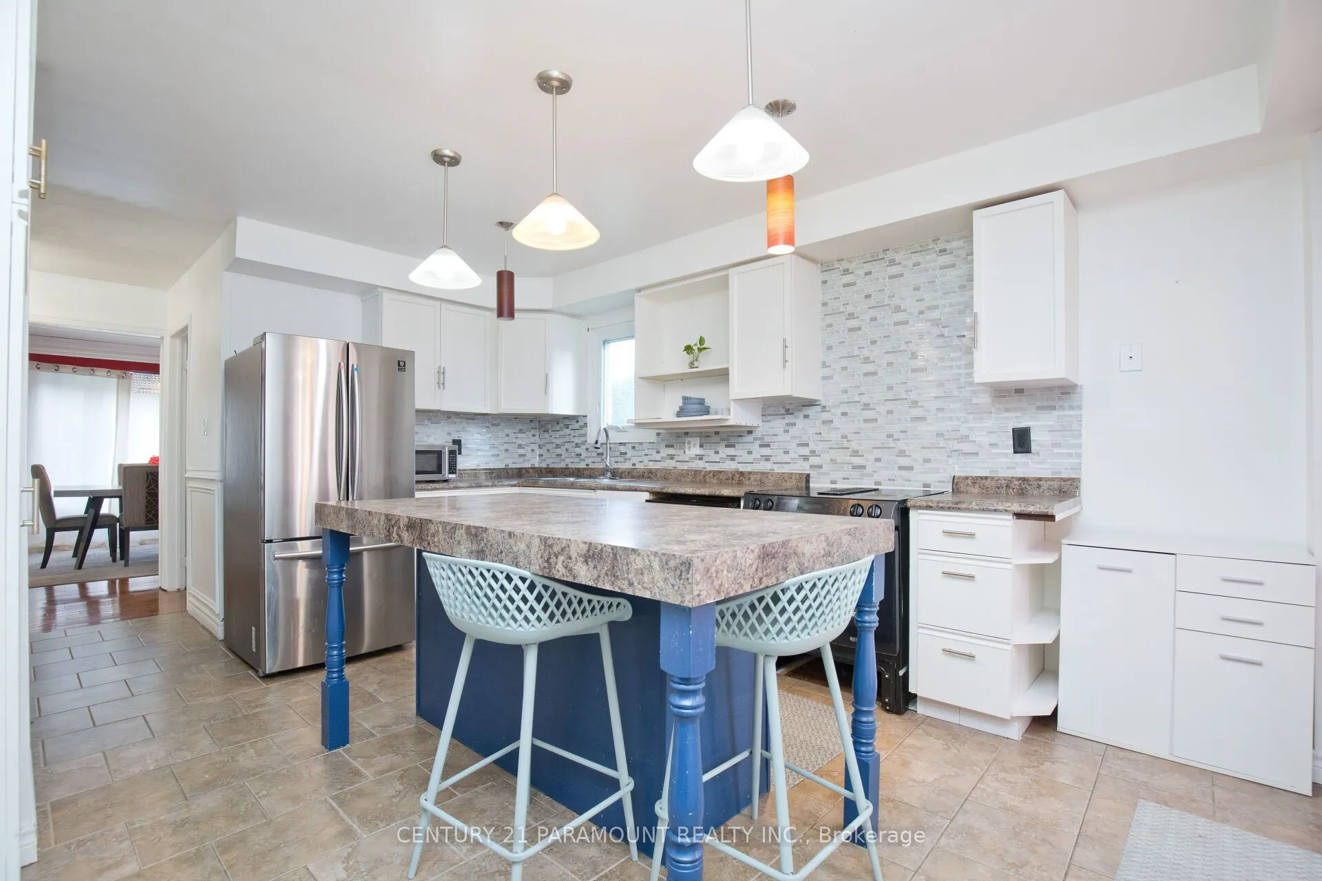 888 Sproule Crescent