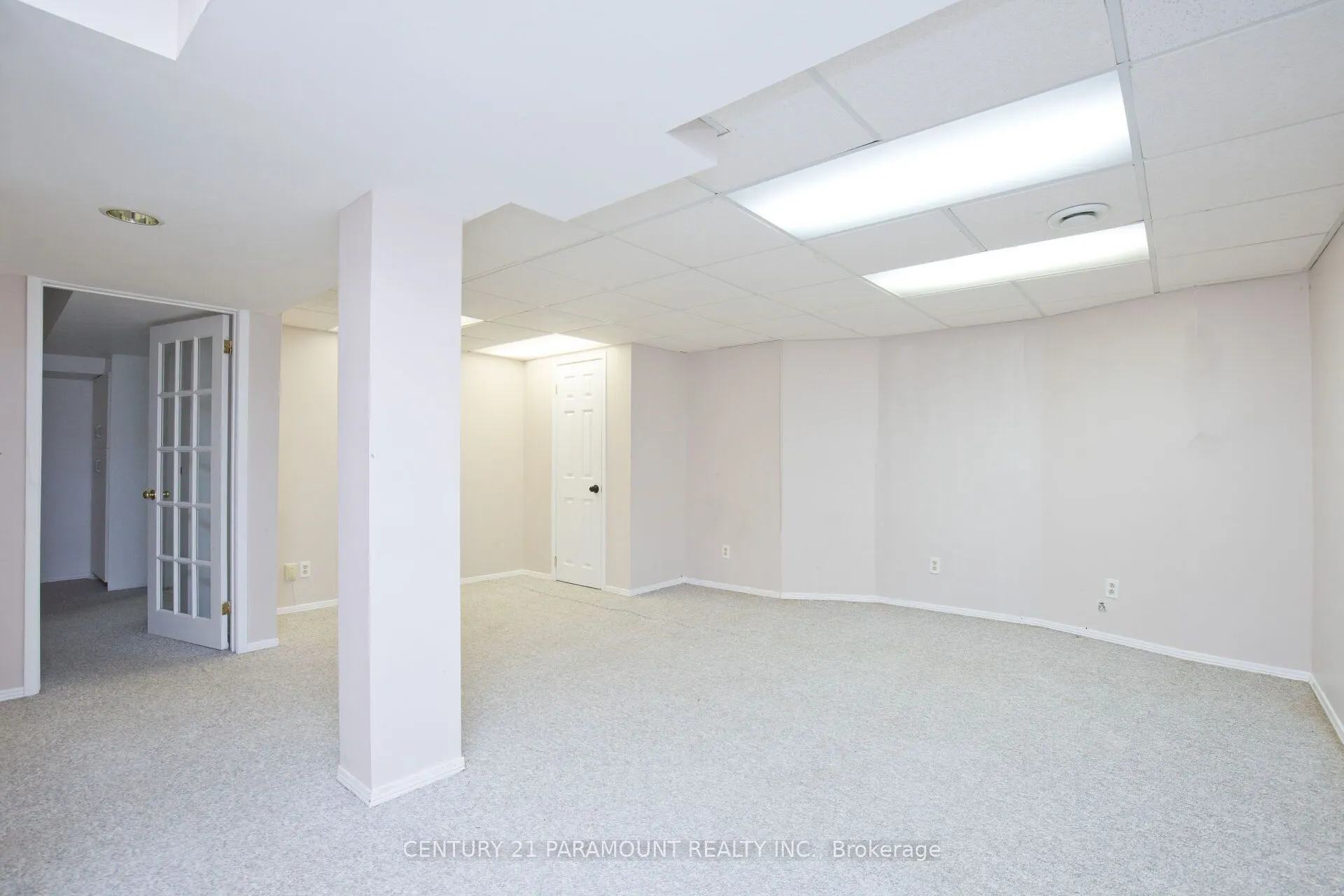 888 Sproule Crescent