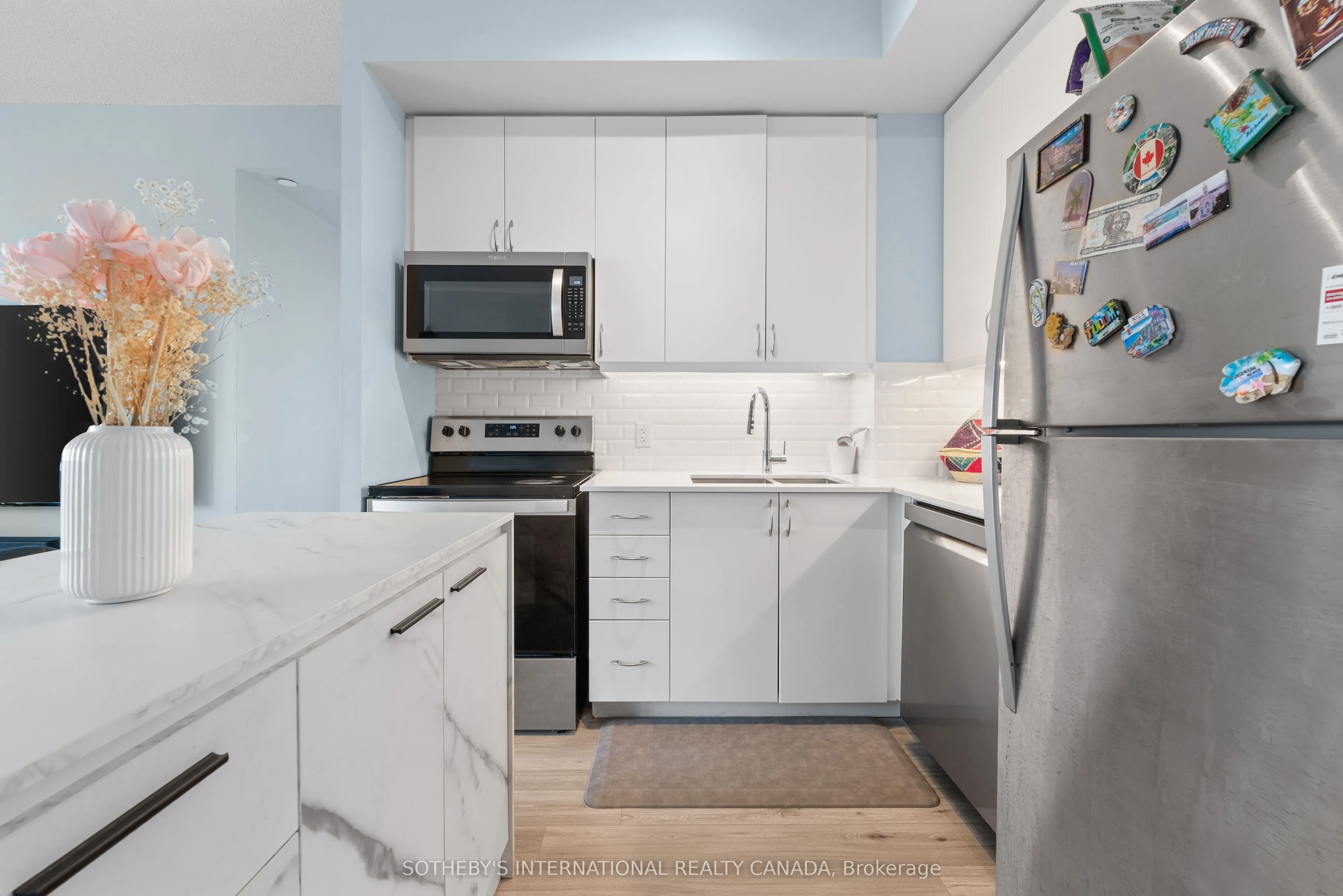 3220 Sheppard Avenue E #809