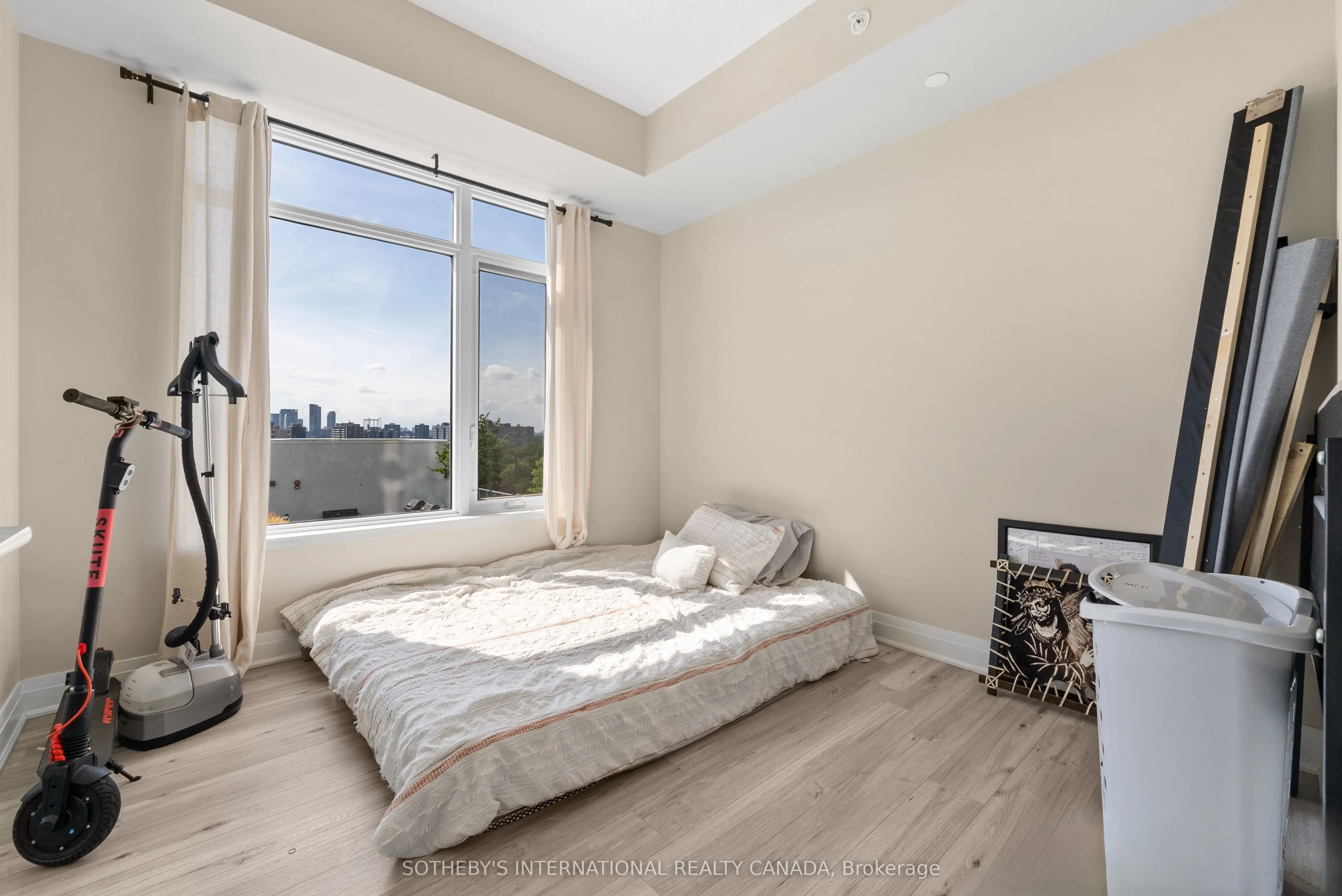 3220 Sheppard Avenue E #809