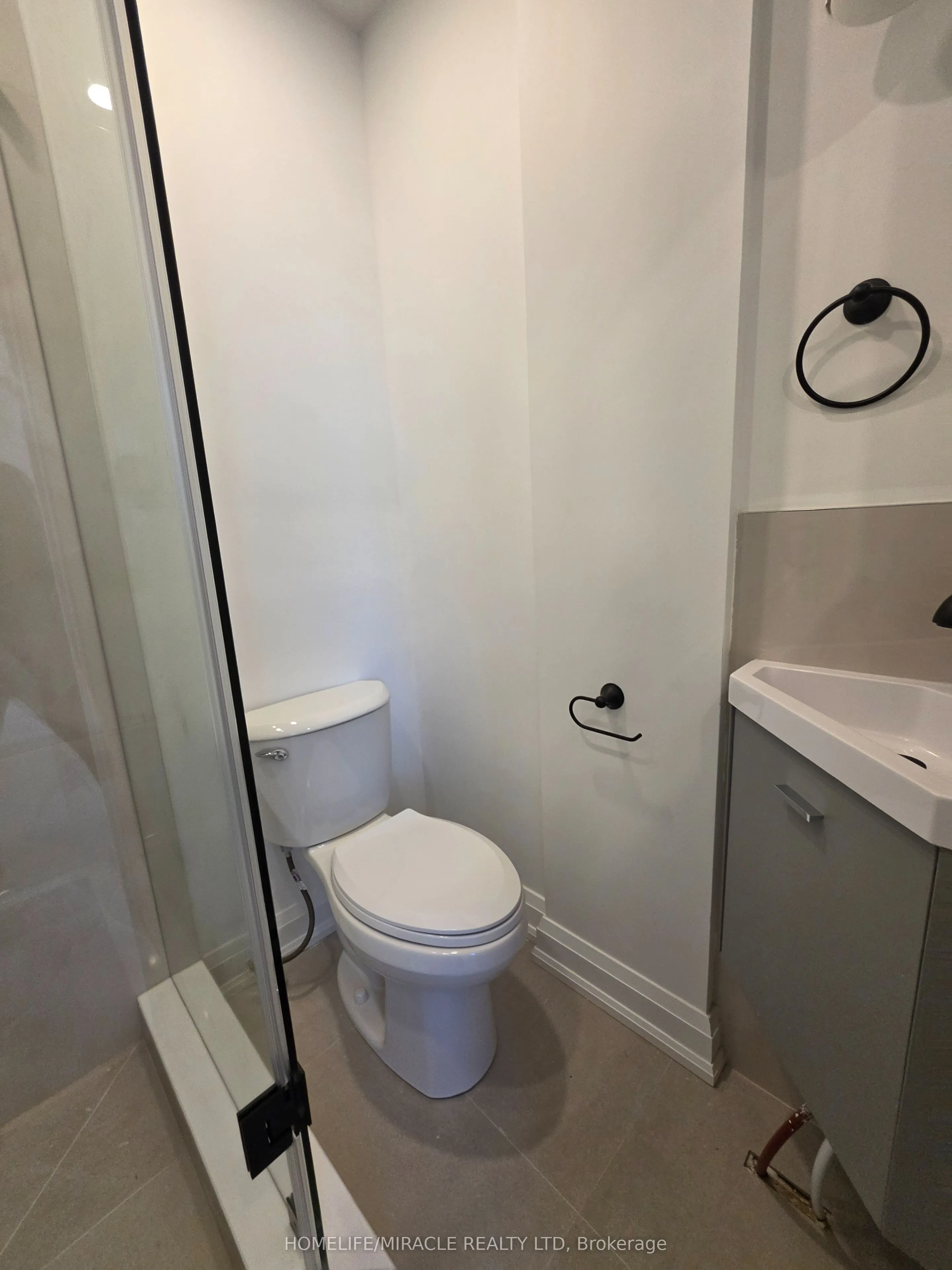 22 Rossander Court #Upper U3