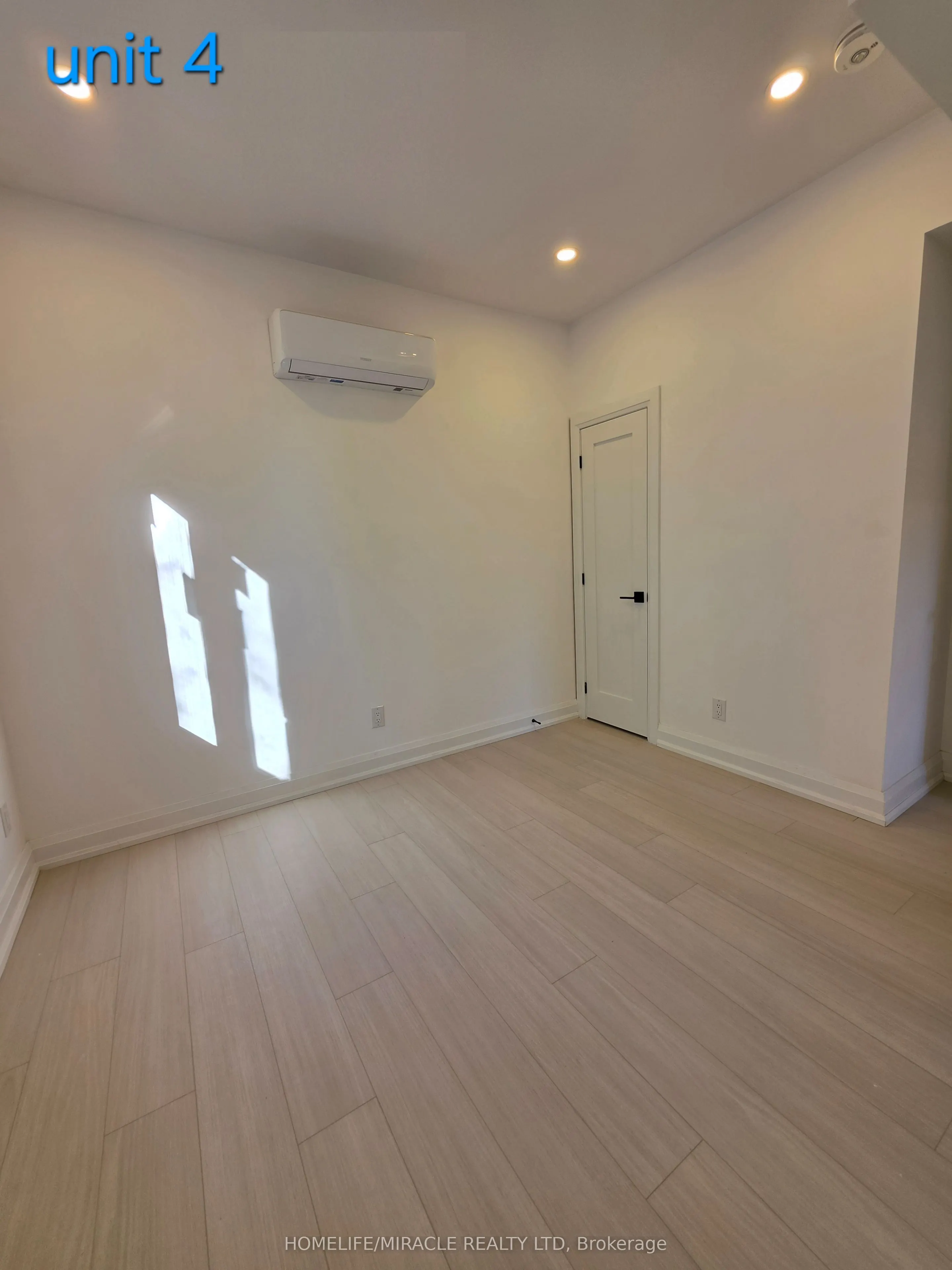 22 Rossander Court #Upper U3