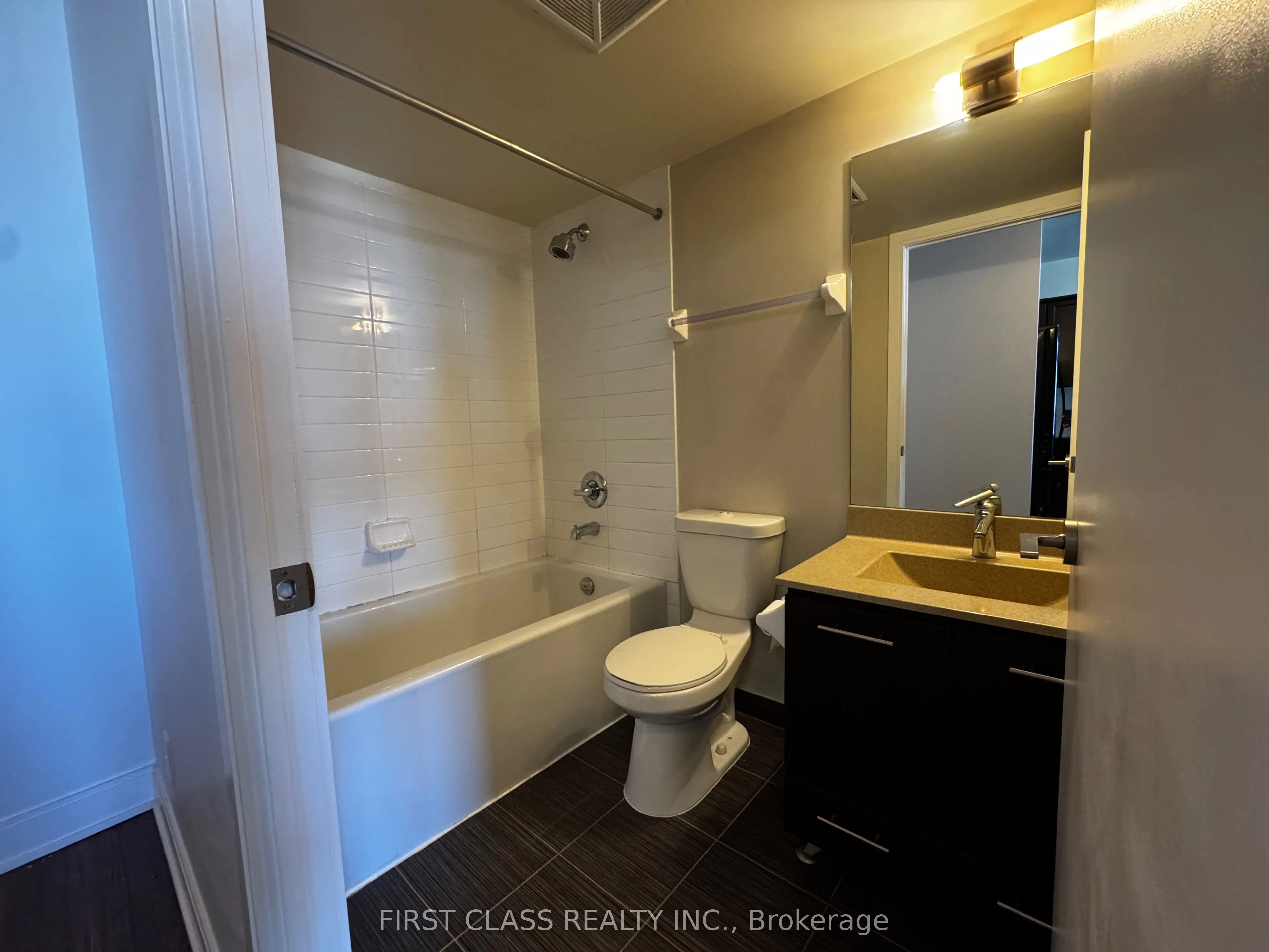 125 Village Green Square #3610