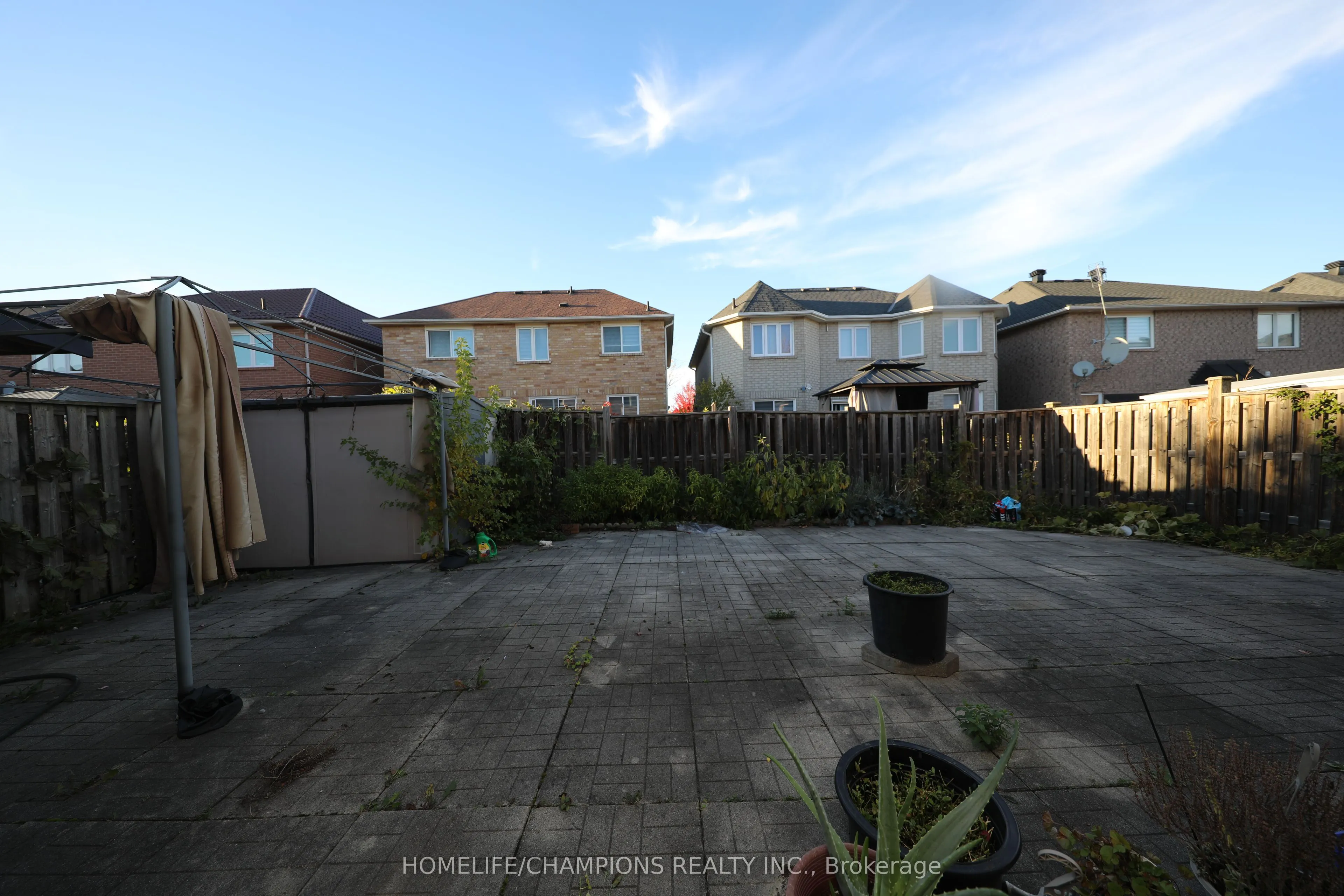 38 Bobolink Avenue