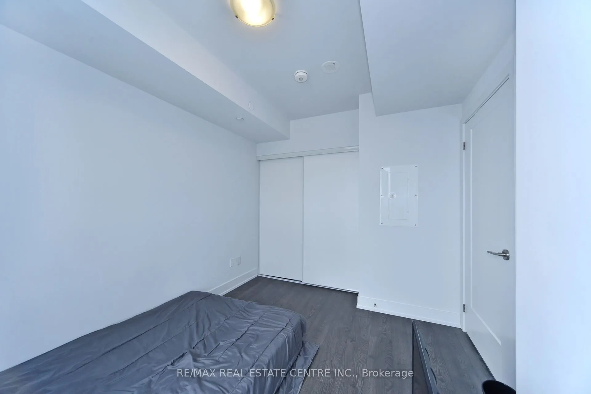 2550 Simcoe Street #1216